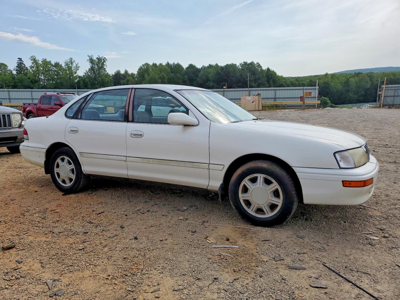 1996 Toyota Avalon Xl White vin: 4T1BF12B3TU125532