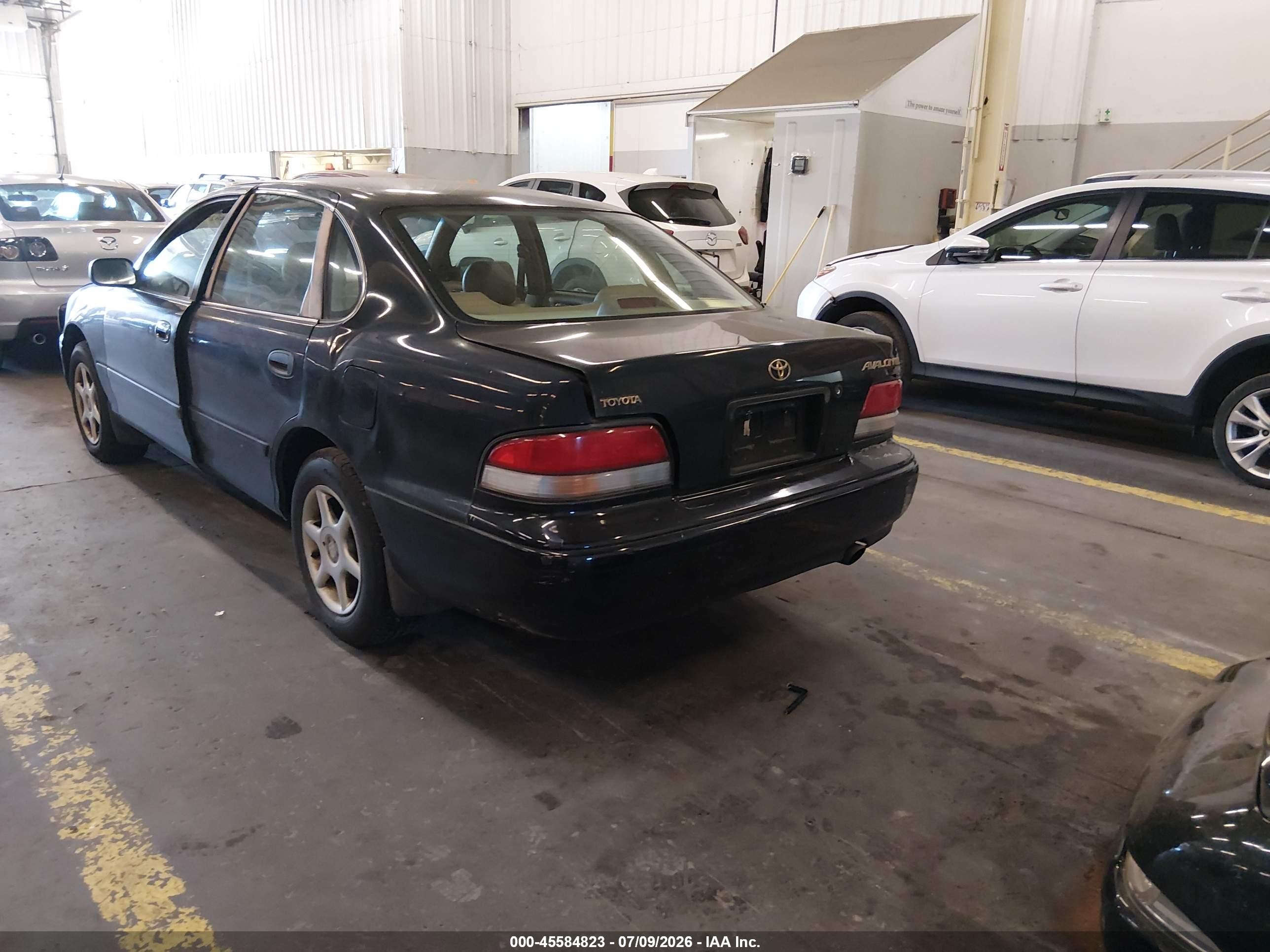 1997 Toyota Avalon Xls Black vin: 4T1BF12B3VU149834