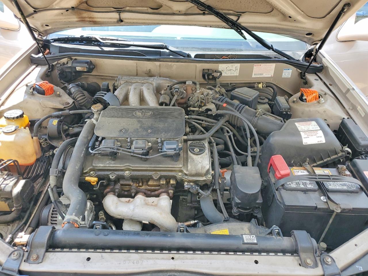 1997 Toyota Avalon Xl Gold vin: 4T1BF12B3VU182428