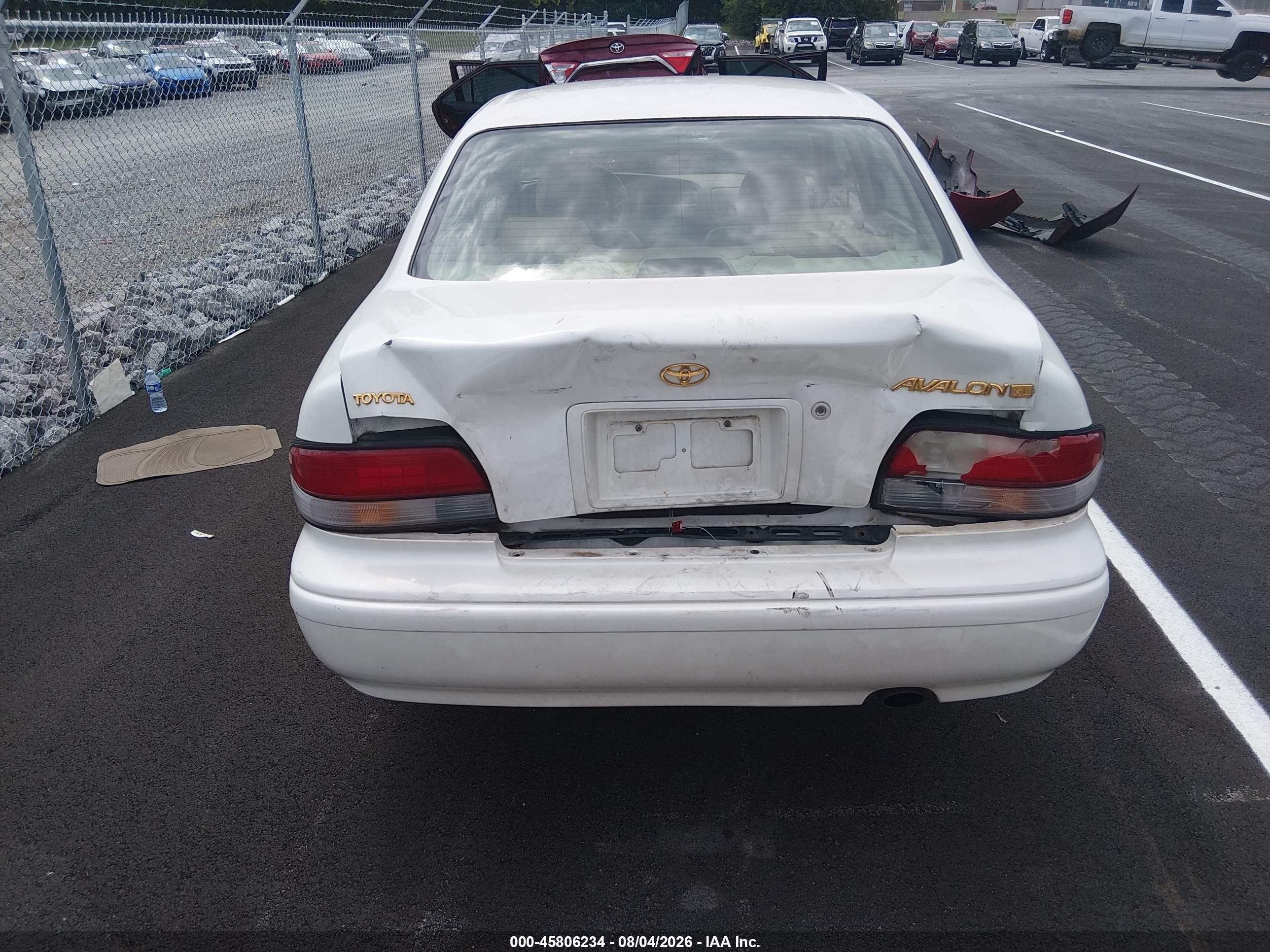 1997 Toyota Avalon Xl Белый vin: 4T1BF12B4VU181546