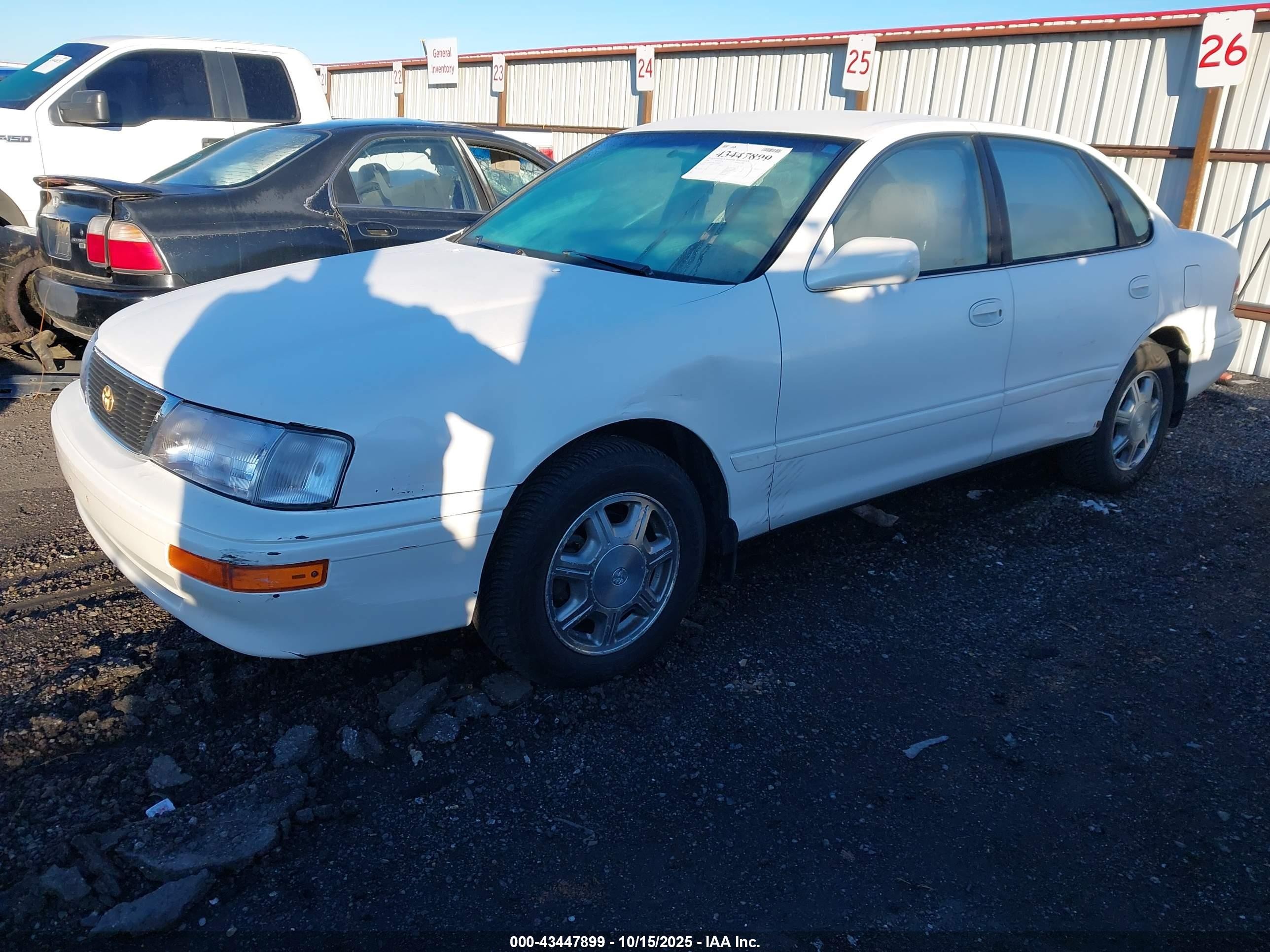 1996 Toyota Avalon Xl/xls White vin: 4T1BF12B6TU066654