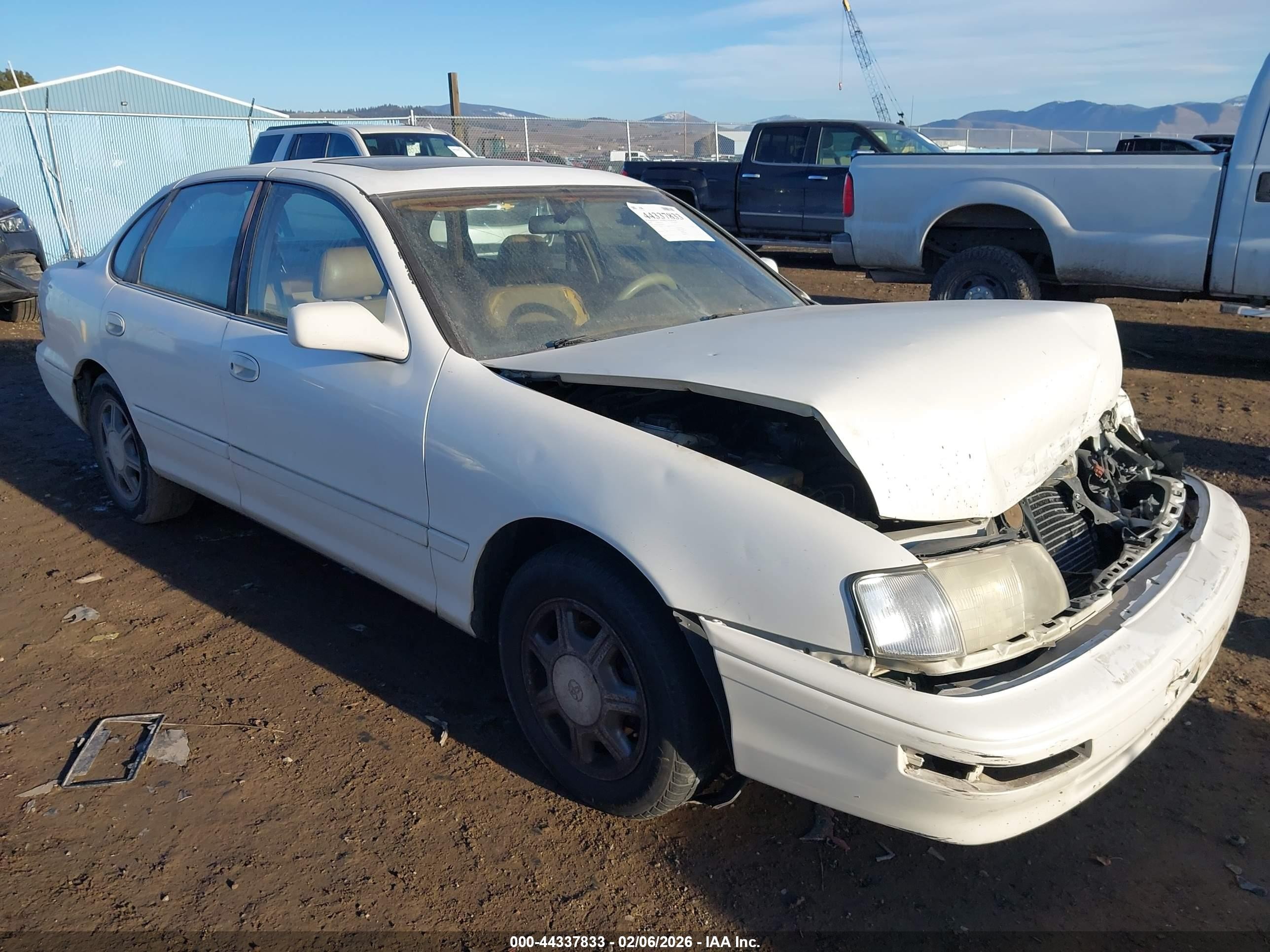 1996 Toyota Avalon Xl/xls White vin: 4T1BF12B6TU081932