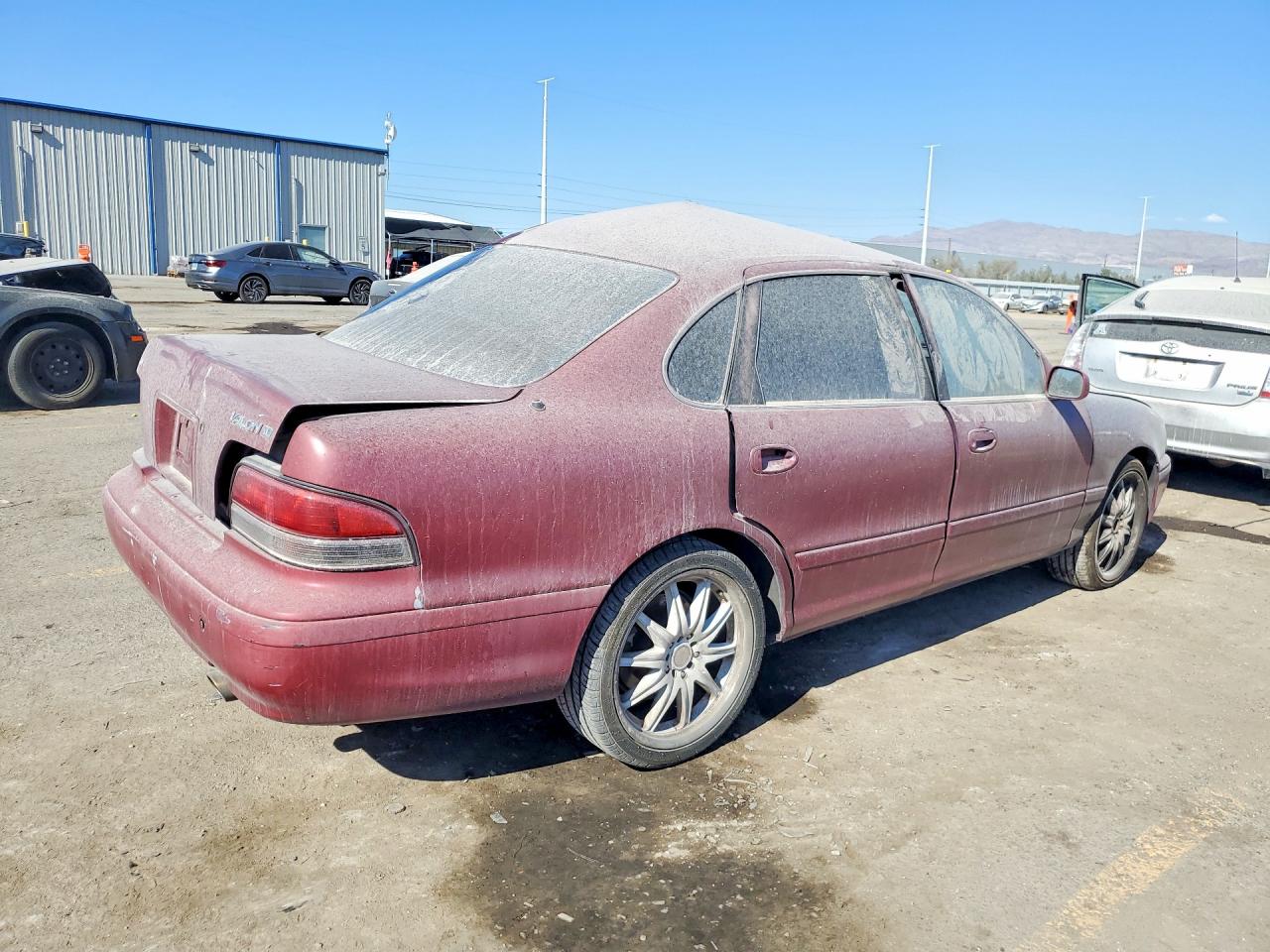 1996 Toyota Avalon Xl Burgundy vin: 4T1BF12B6TU131776