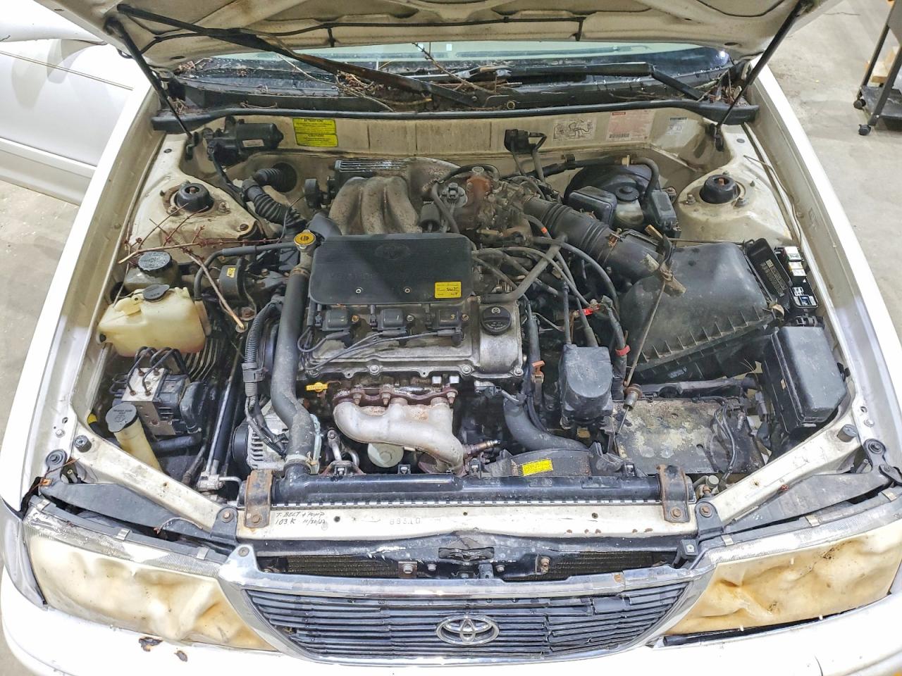 1997 Toyota Avalon Xl White vin: 4T1BF12B7VU174381