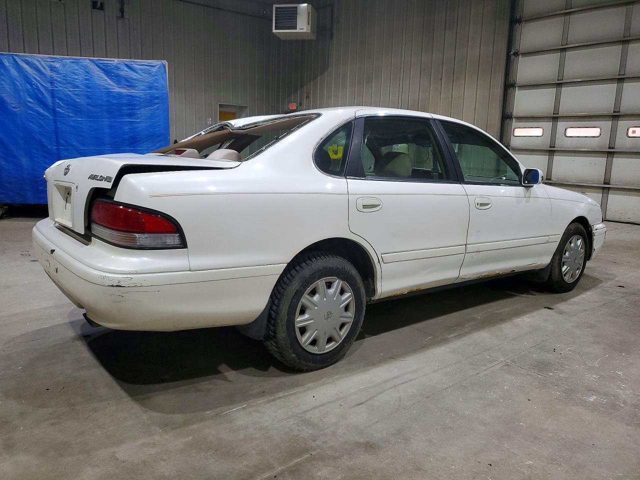 1997 Toyota Avalon Xl White vin: 4T1BF12B7VU174381