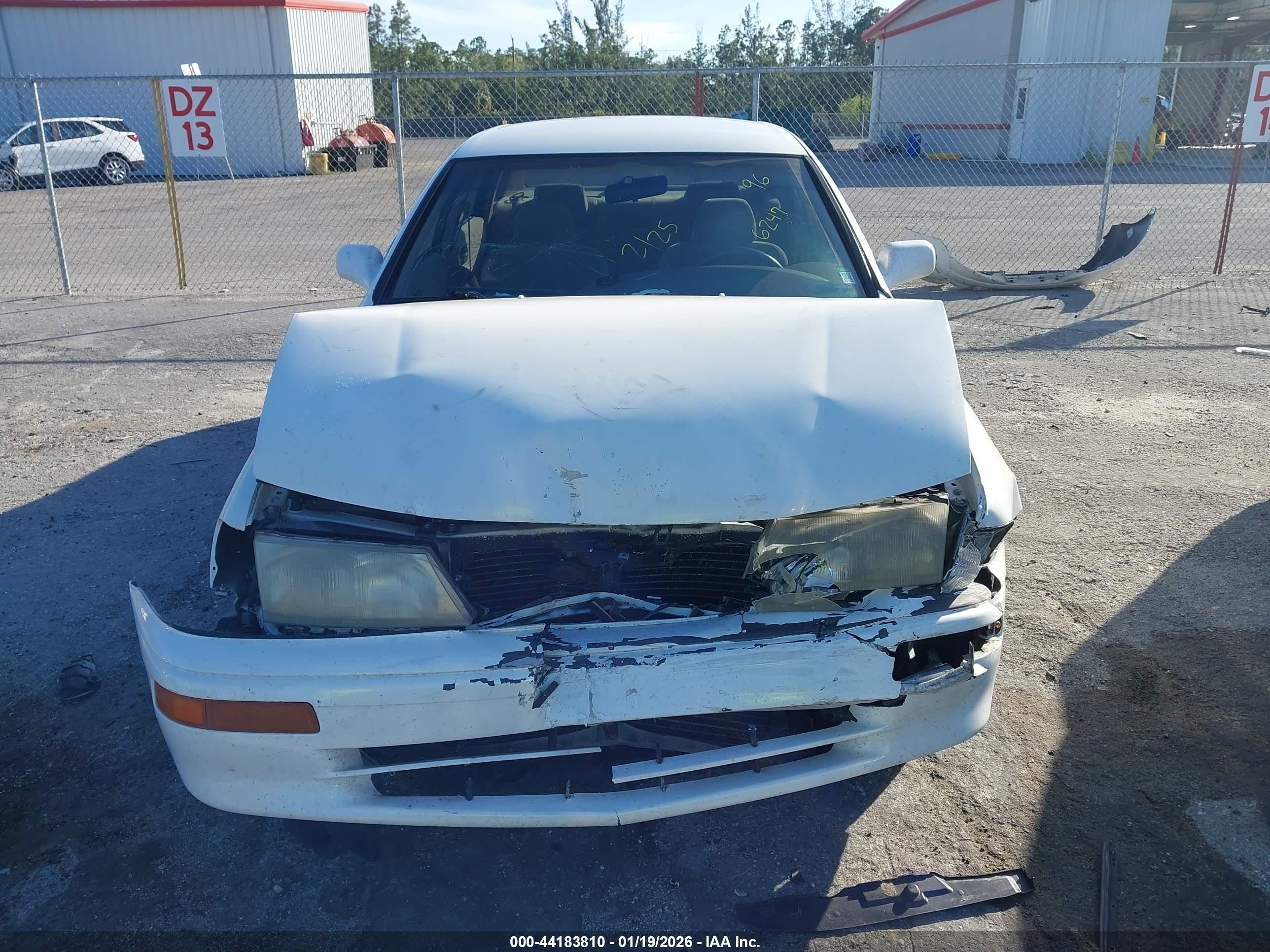 1996 Toyota Avalon Xl/xls White vin: 4T1BF12B8TU106247
