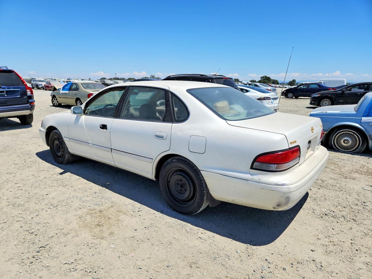 1996 Toyota Avalon Xl White vin: 4T1BF12B9TU123624