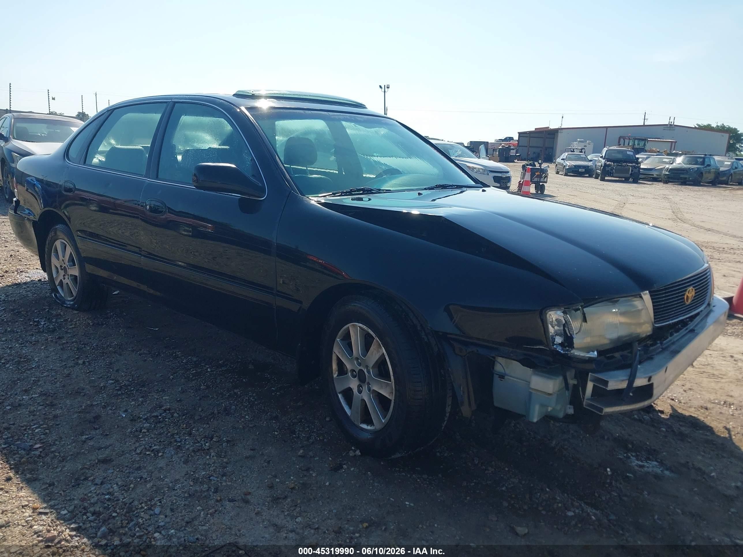 4T1BF12B9VU150826