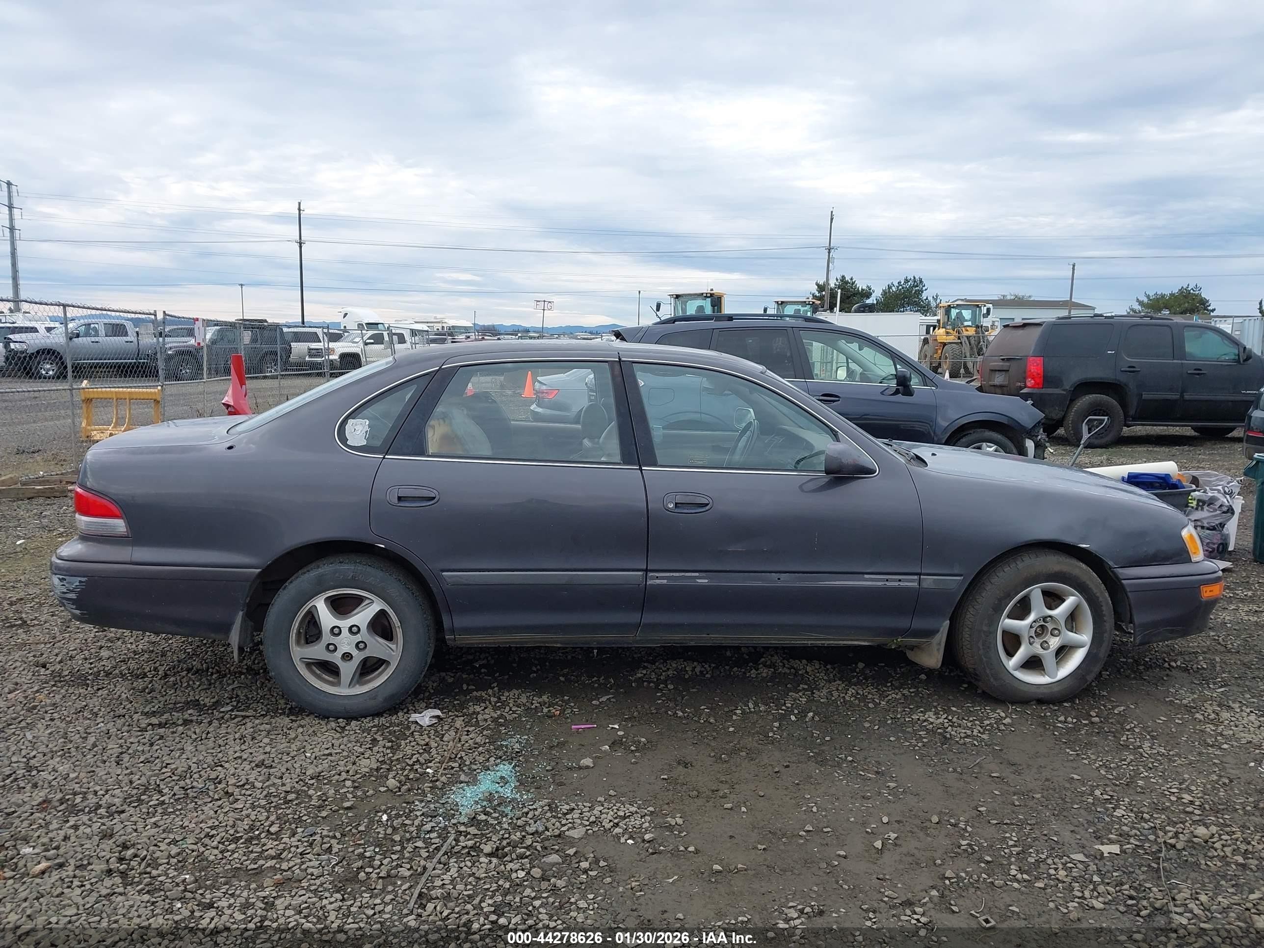 1996 Toyota Avalon Xl/xls Коричневый vin: 4T1BF12BXTU062543