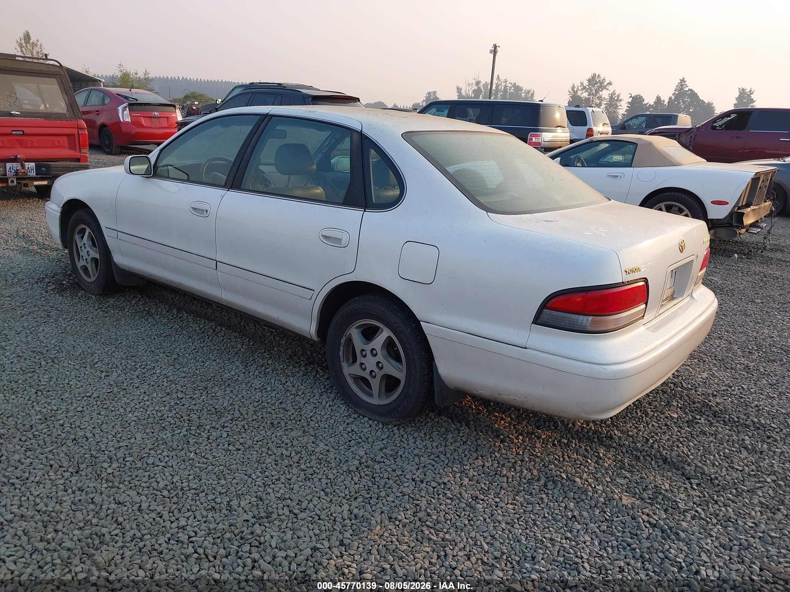 1997 Toyota Avalon Xls White vin: 4T1BF12BXVU148454