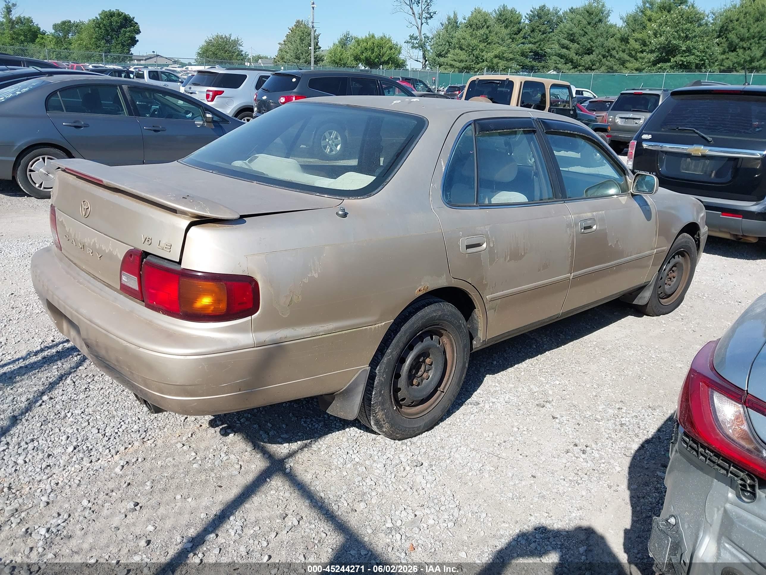1996 Toyota Camry Le/xle/se Gold vin: 4T1BF12K2TU114697