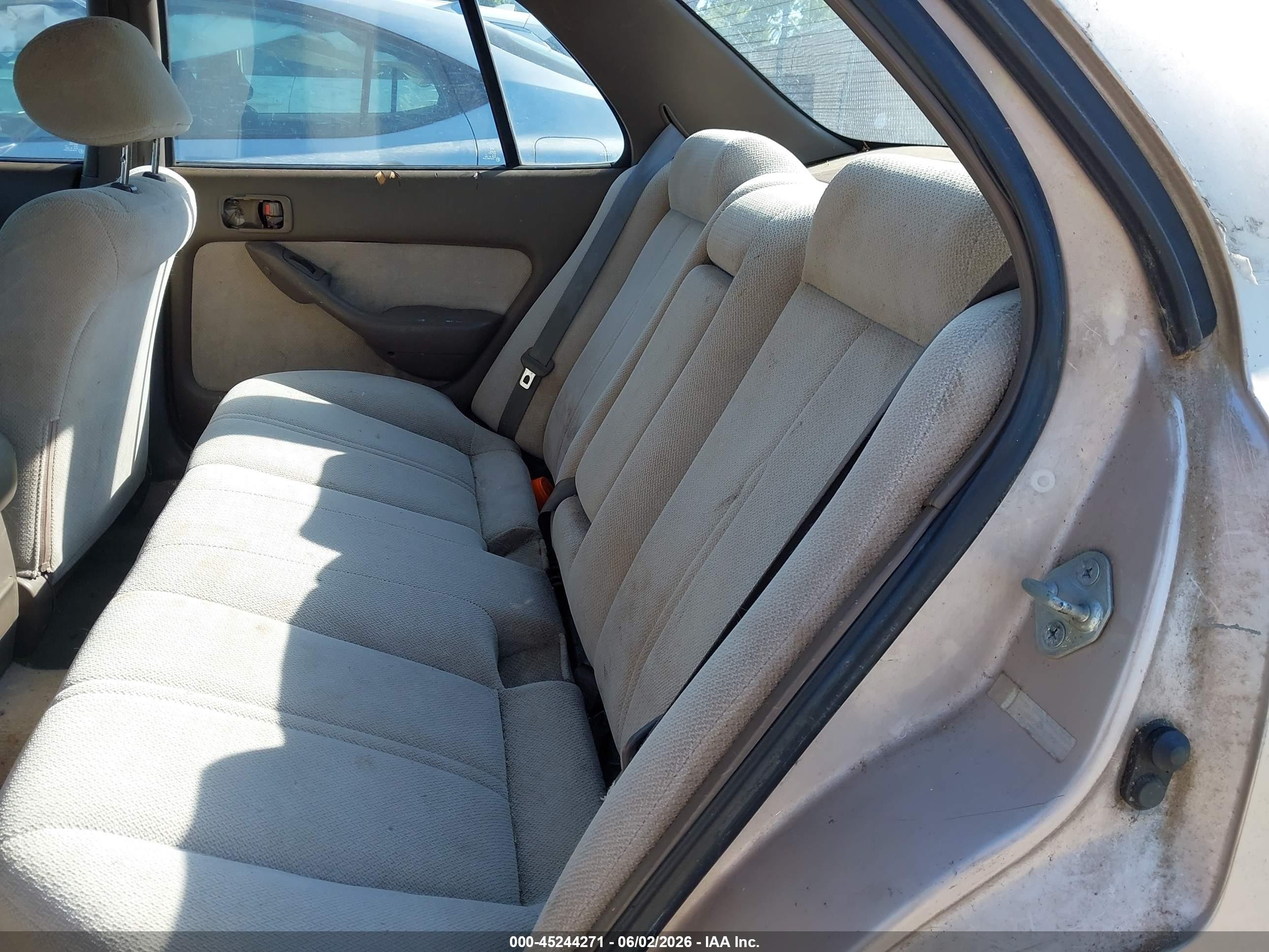 1996 Toyota Camry Le/xle/se Gold vin: 4T1BF12K2TU114697