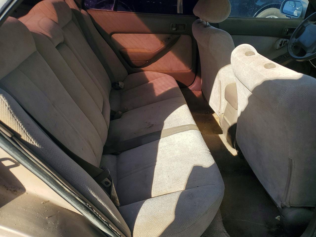 1996 Toyota Camry Le V6 Tan vin: 4T1BF12K4TU120842