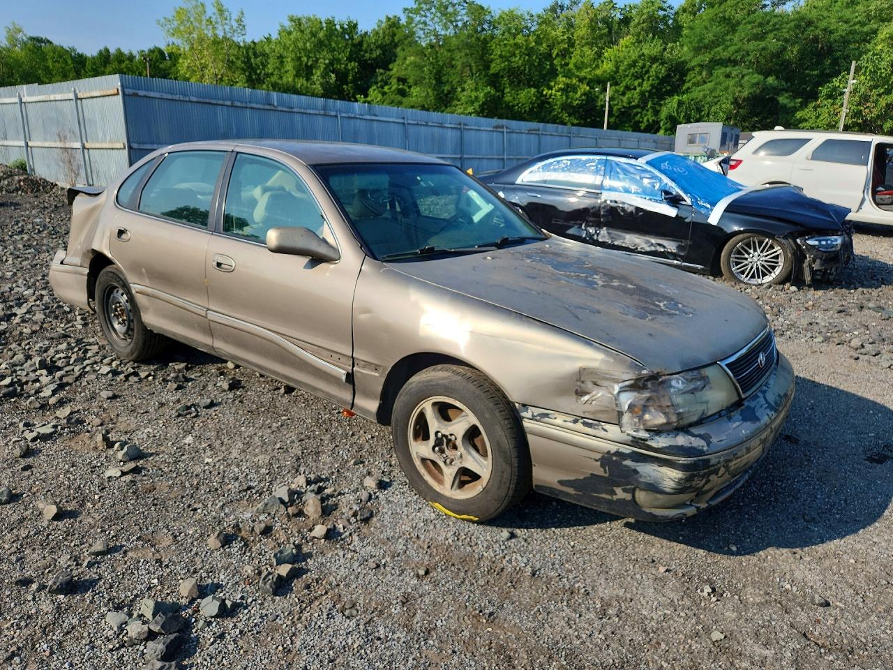 1998 Toyota Avalon Xls Tan vin: 4T1BF18B0WU256669