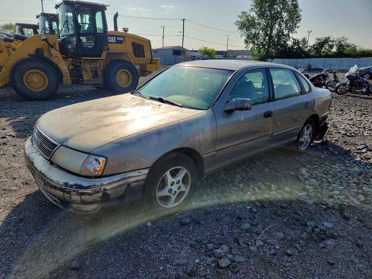 1998 Toyota Avalon Xls Tan vin: 4T1BF18B0WU256669