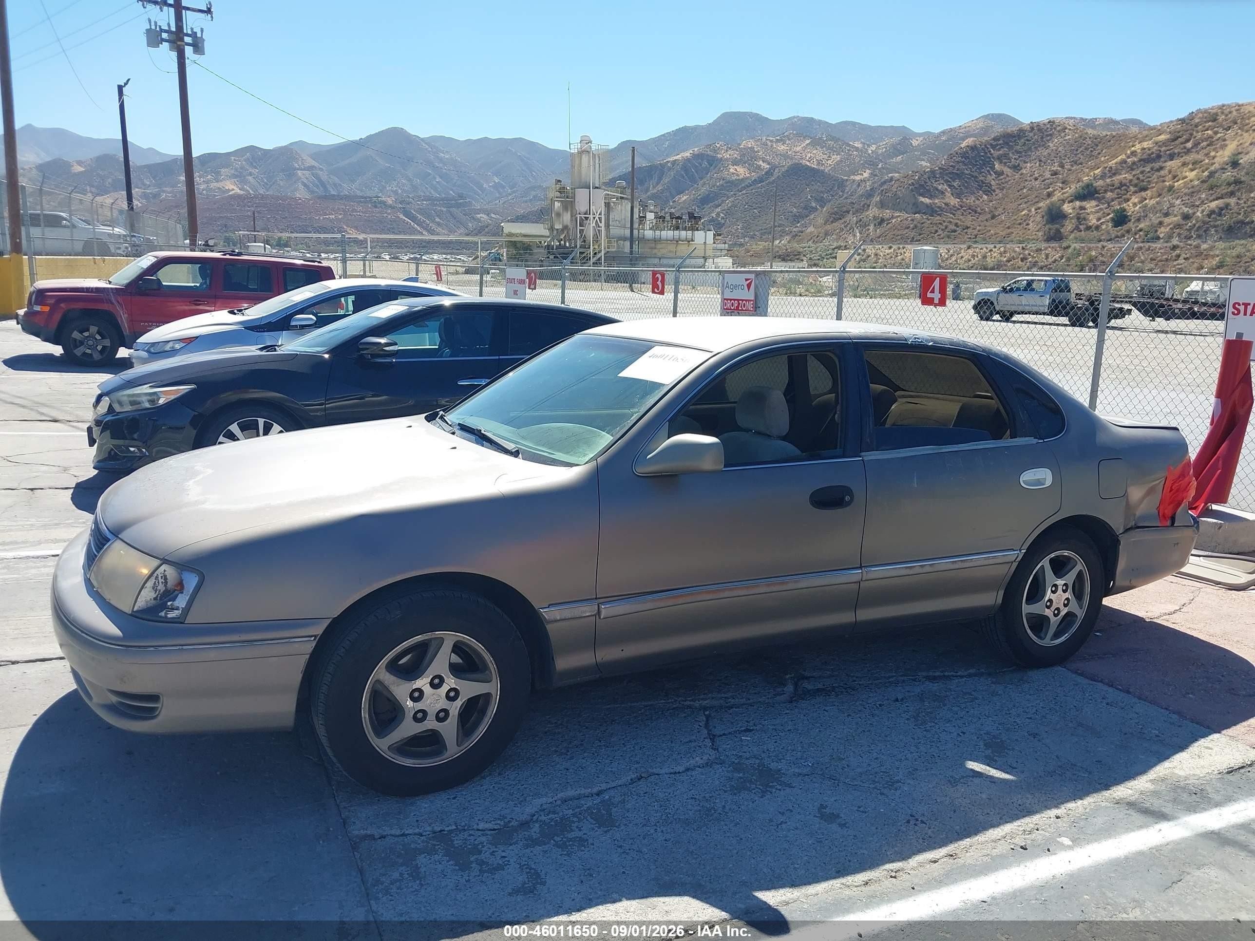 1999 Toyota Avalon Xl Gray vin: 4T1BF18B0XU318623