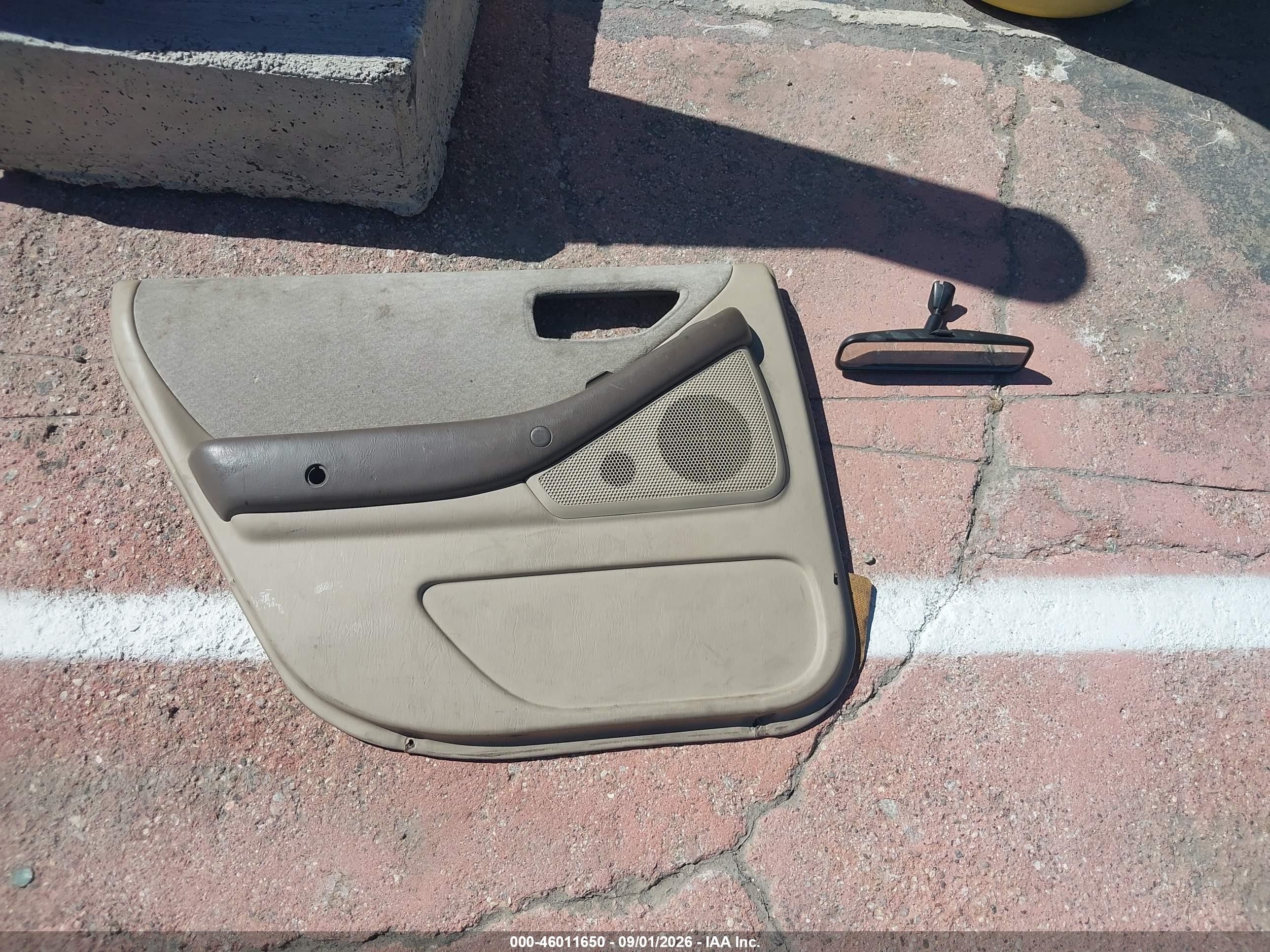 1999 Toyota Avalon Xl Gray vin: 4T1BF18B0XU318623