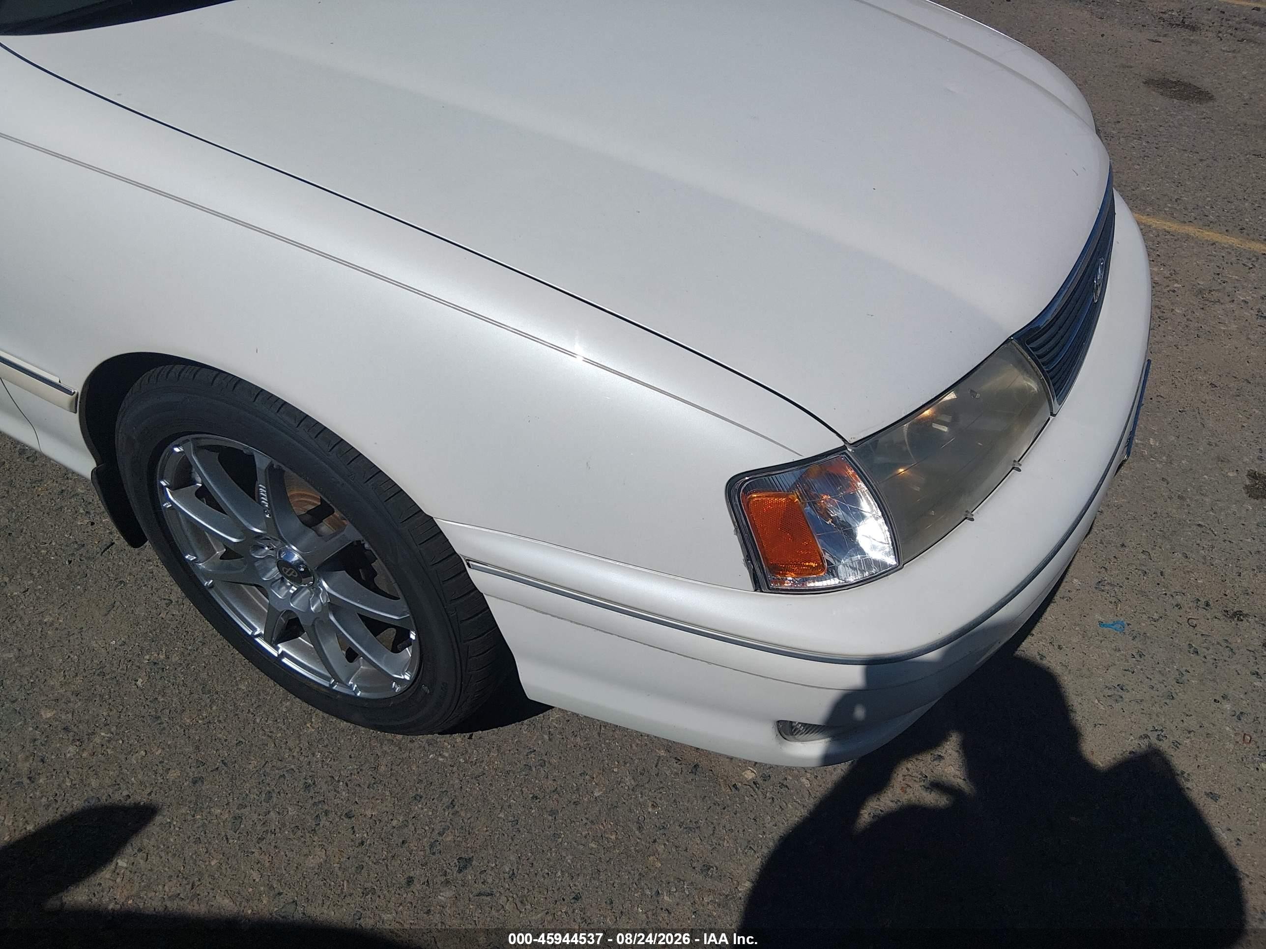 1999 Toyota Avalon Xl/xls White vin: 4T1BF18B0XU329072