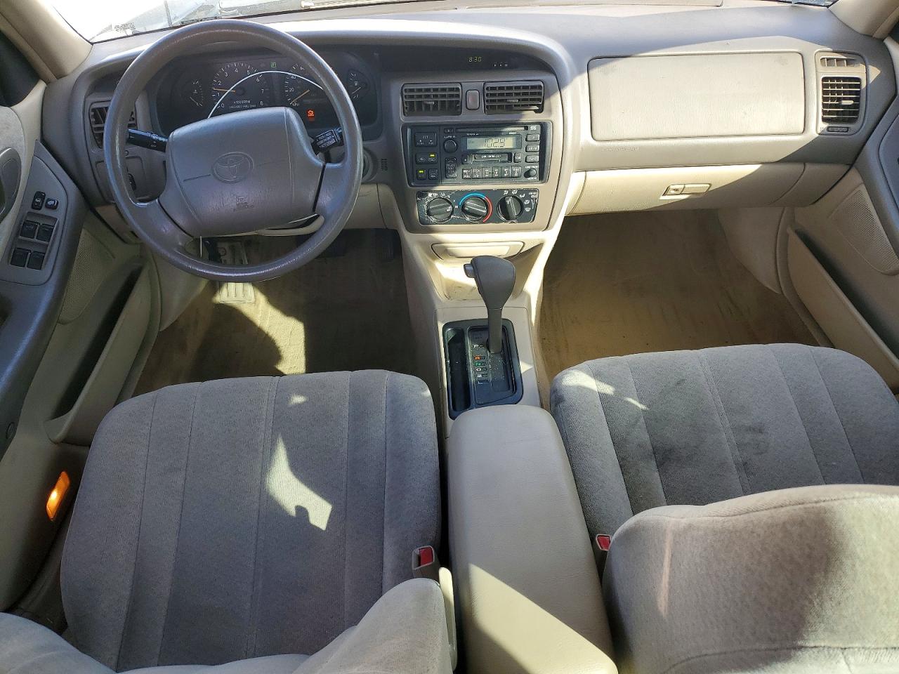 1999 Toyota Avalon Xl White vin: 4T1BF18B0XU334904