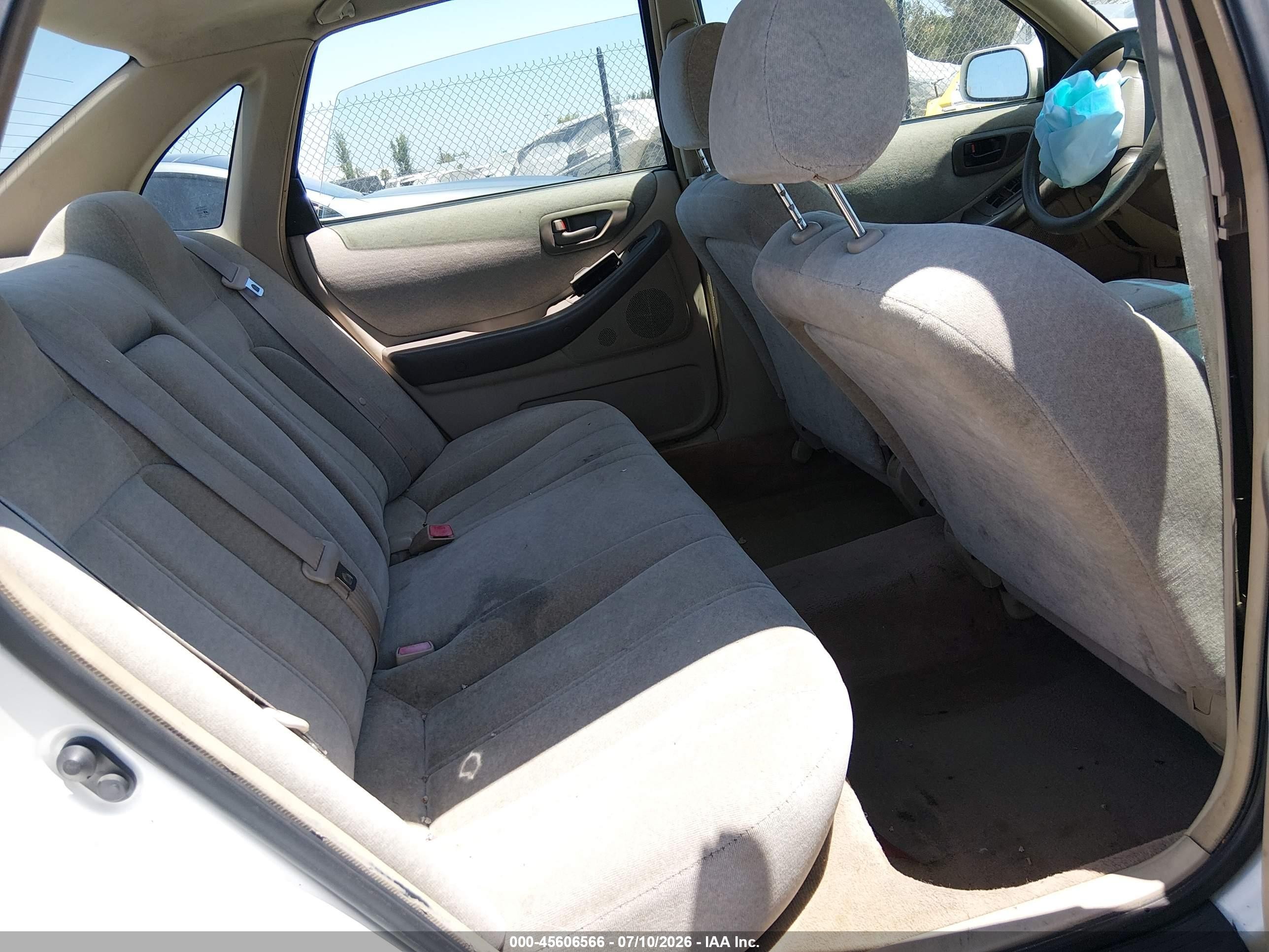 1999 Toyota Avalon Xl White vin: 4T1BF18B1XU306125