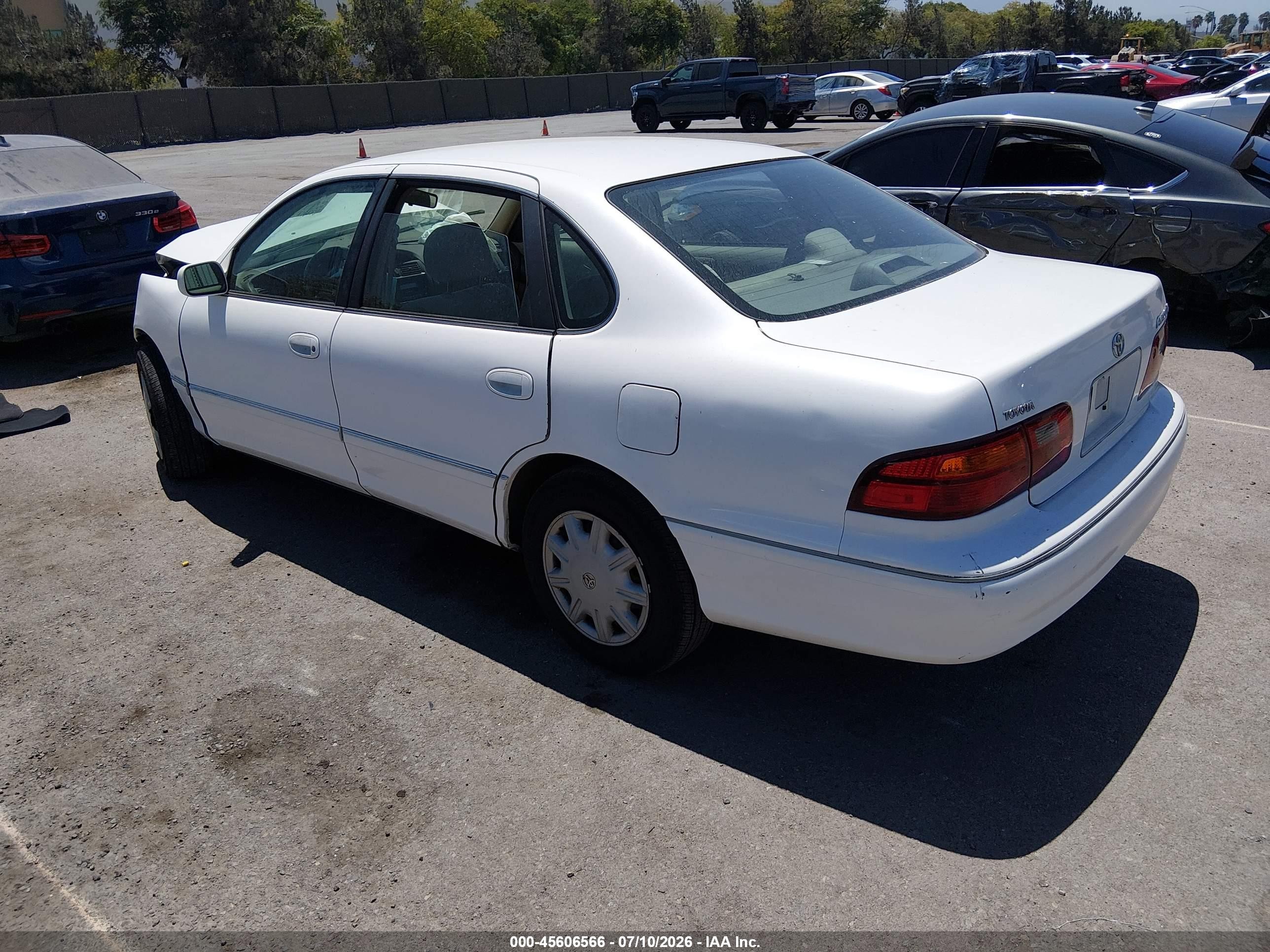 1999 Toyota Avalon Xl White vin: 4T1BF18B1XU306125