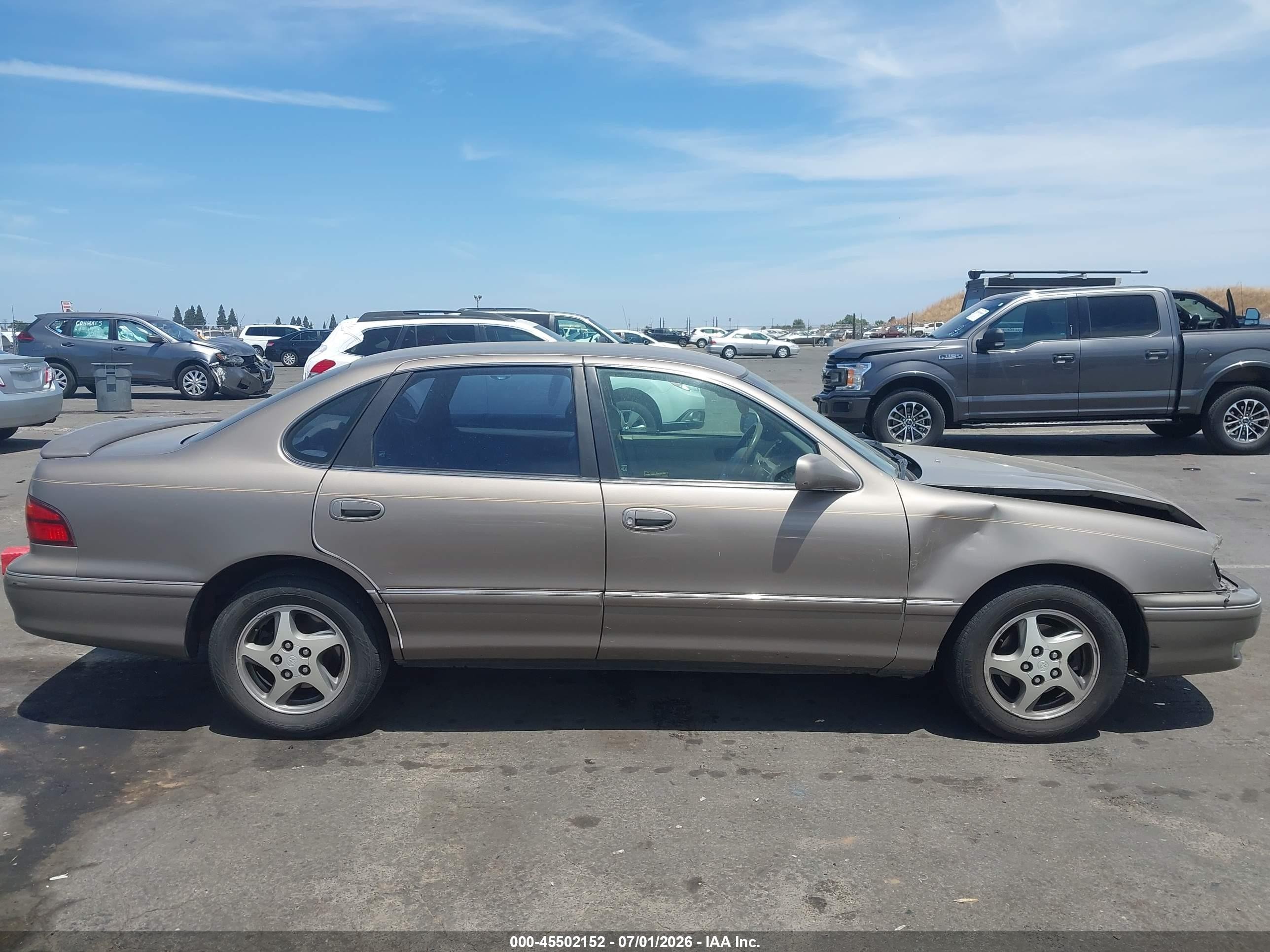 1999 Toyota Avalon Xls Beige vin: 4T1BF18B1XU340288