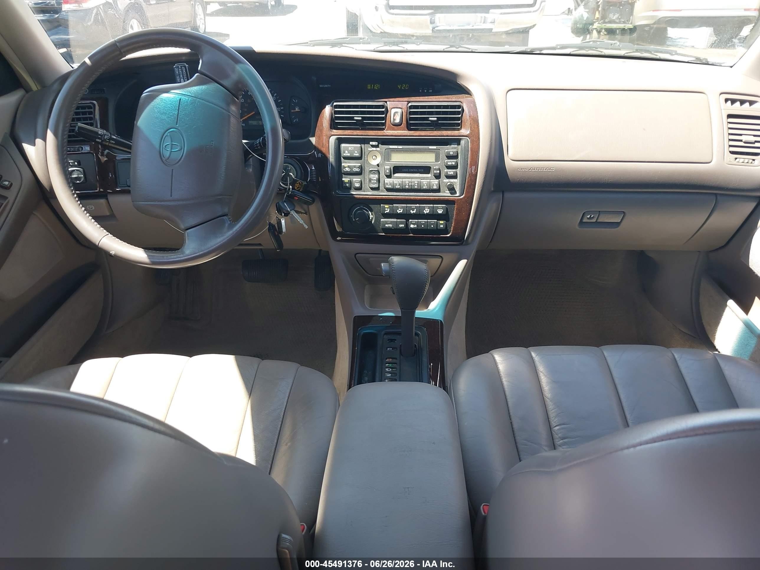 1998 Toyota Avalon Xls White vin: 4T1BF18B2WU253370