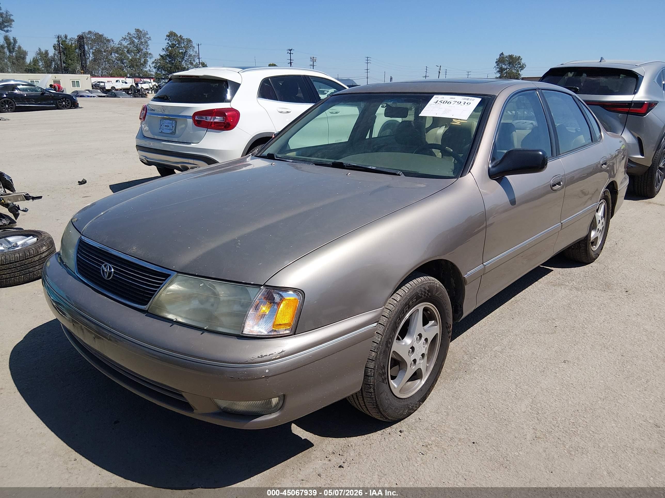 1998 Toyota Avalon Xls Коричневый vin: 4T1BF18B2WU263400