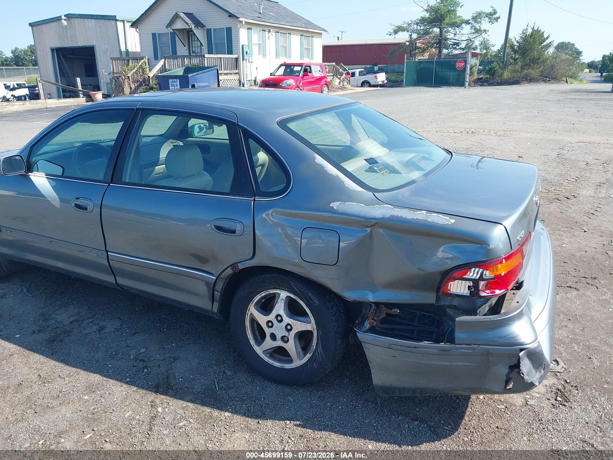 1999 Toyota Avalon Xls Light Blue vin: 4T1BF18B2XU328229