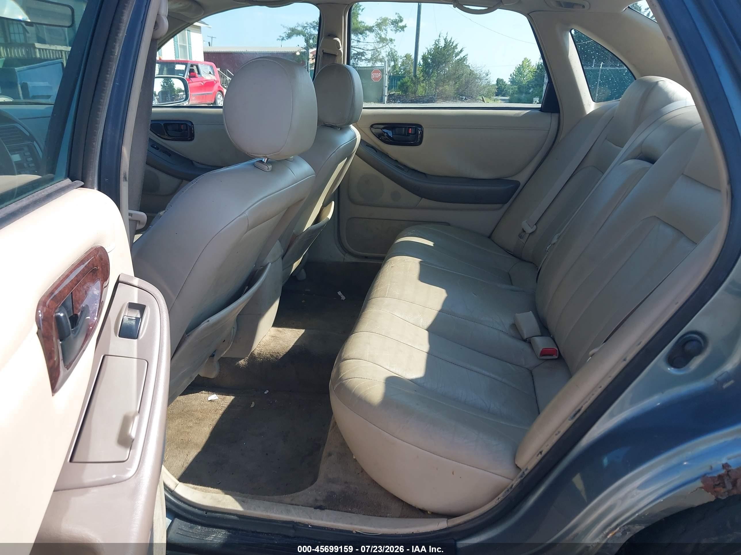 1999 Toyota Avalon Xls Light Blue vin: 4T1BF18B2XU328229