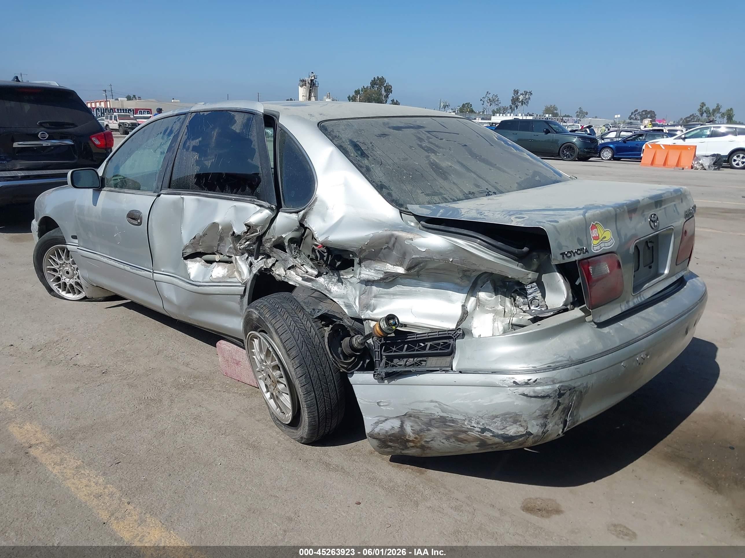 1999 Toyota Avalon Xls Silver vin: 4T1BF18B2XU343216
