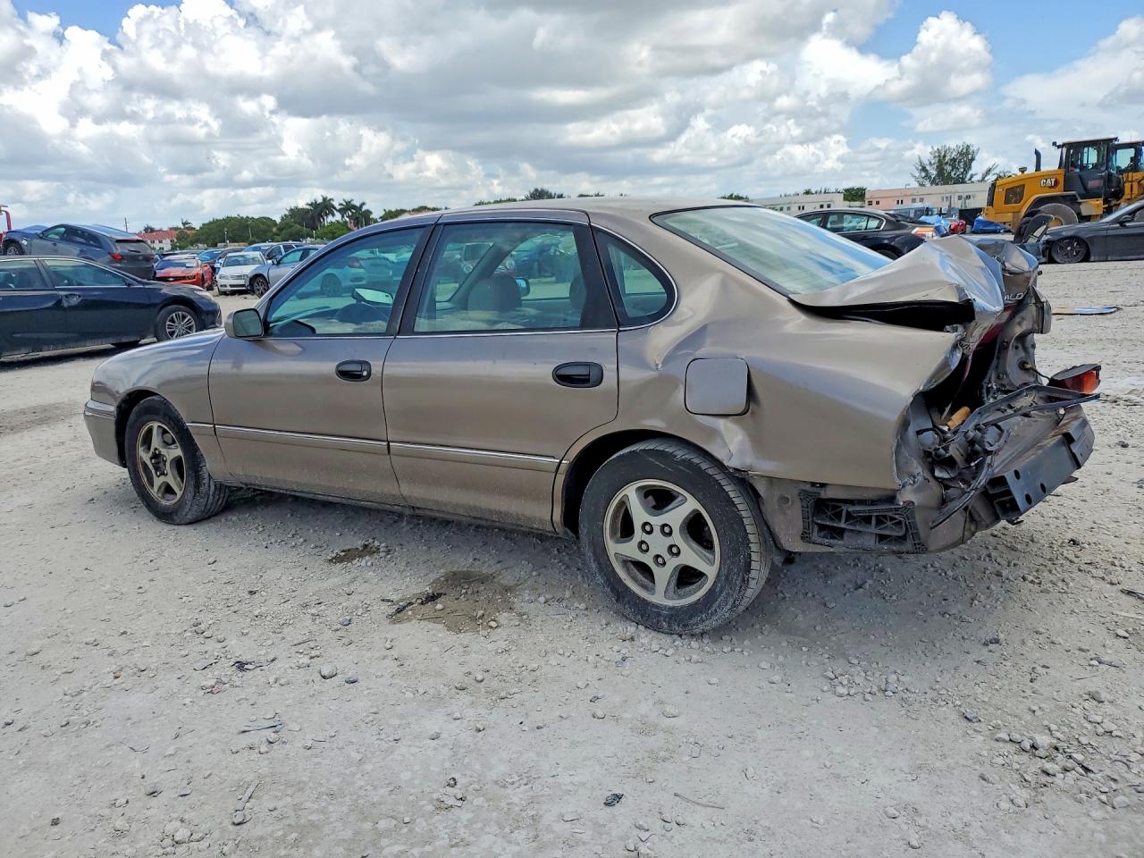 1998 Toyota Avalon Xl Gold vin: 4T1BF18B3WU246993