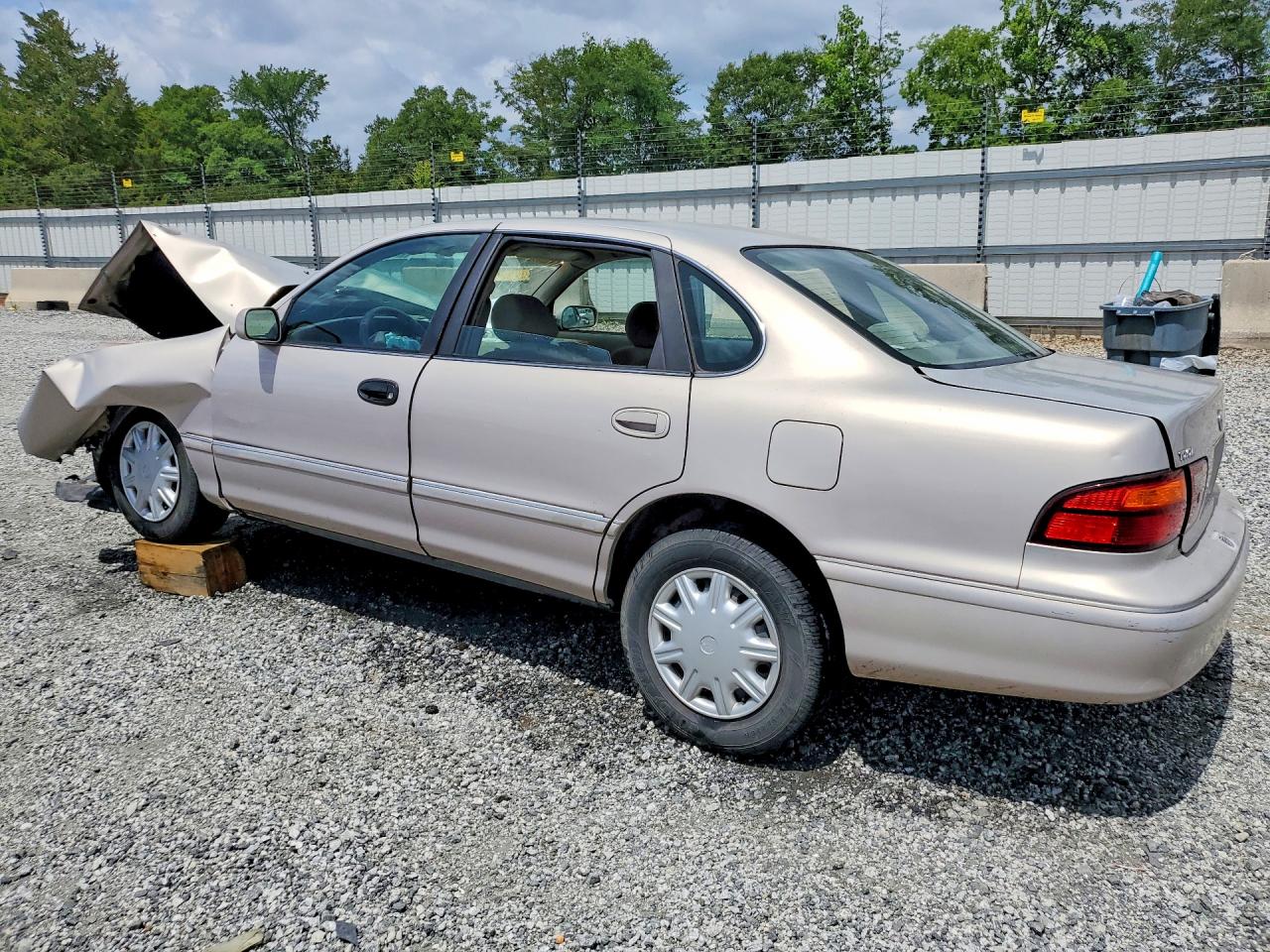 1998 Toyota Avalon Xl Tan vin: 4T1BF18B3WU277564