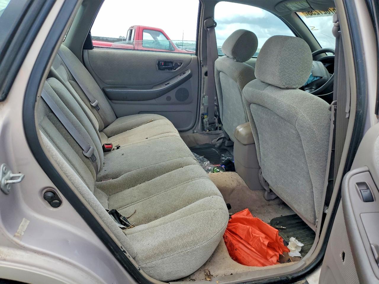 1998 Toyota Avalon Xl Tan vin: 4T1BF18B3WU277564