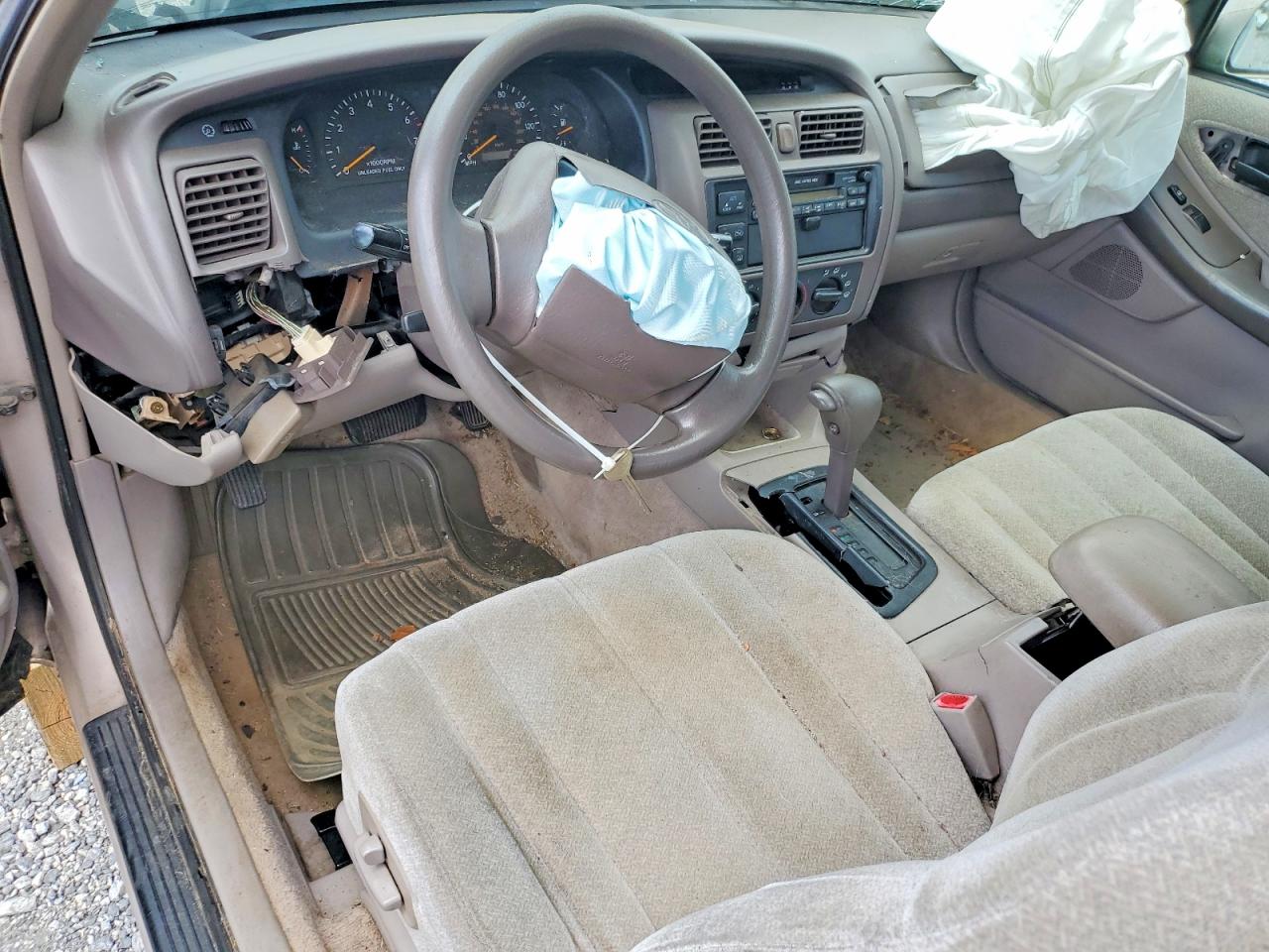 1998 Toyota Avalon Xl Tan vin: 4T1BF18B3WU277564