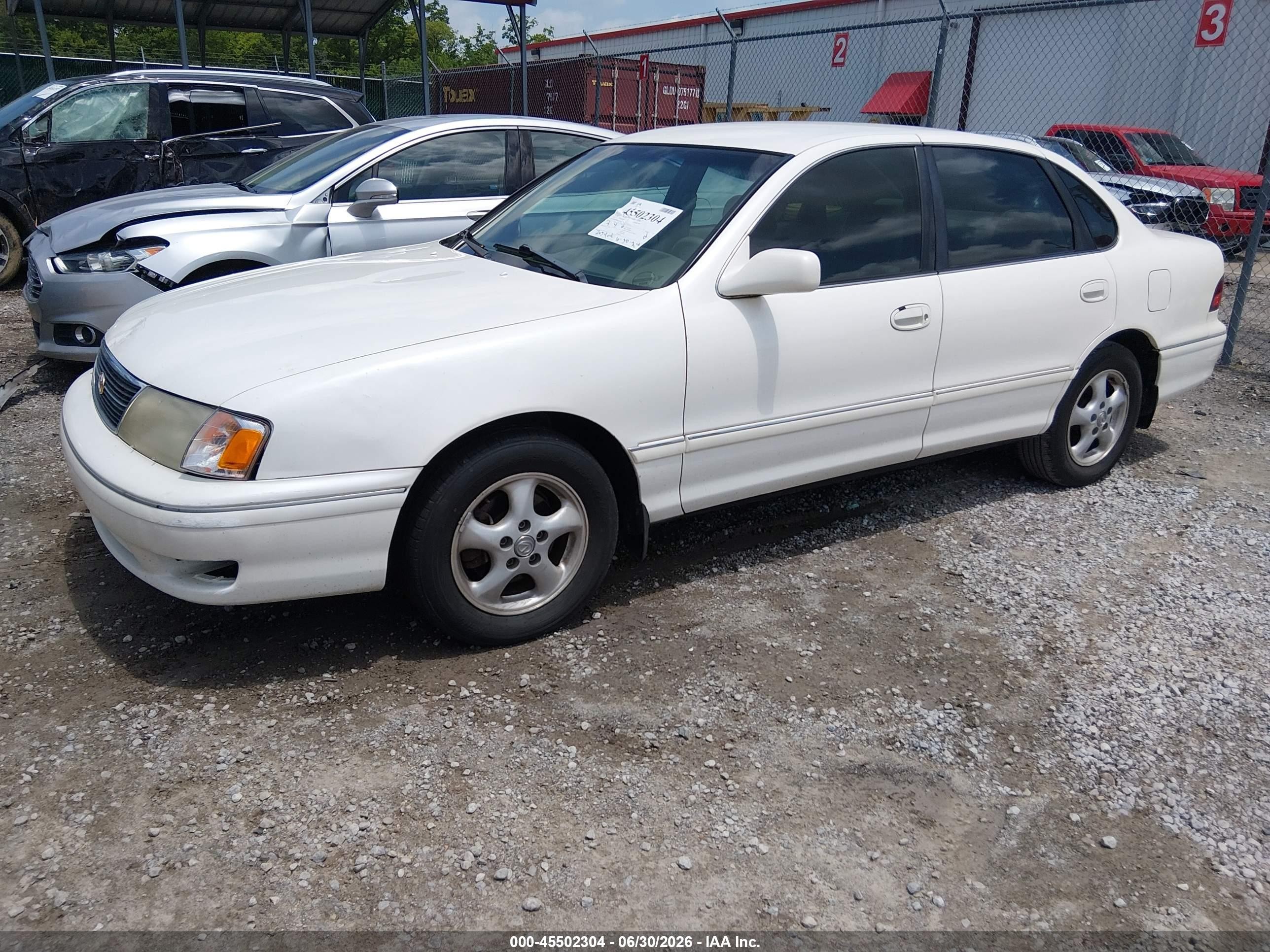 1999 Toyota Avalon Xl White vin: 4T1BF18B4XU293810