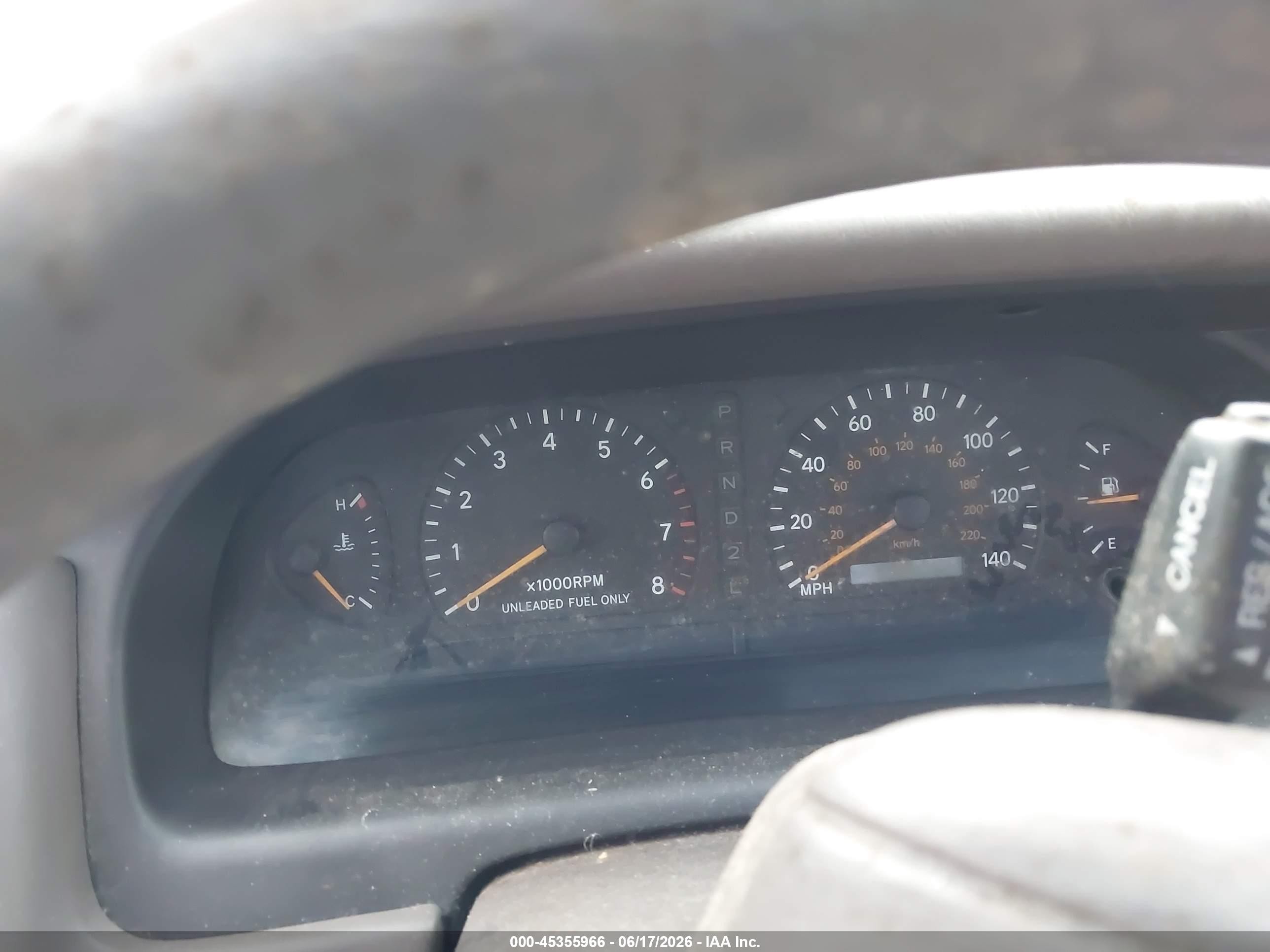 1999 Toyota Avalon Xl White vin: 4T1BF18B4XU323744