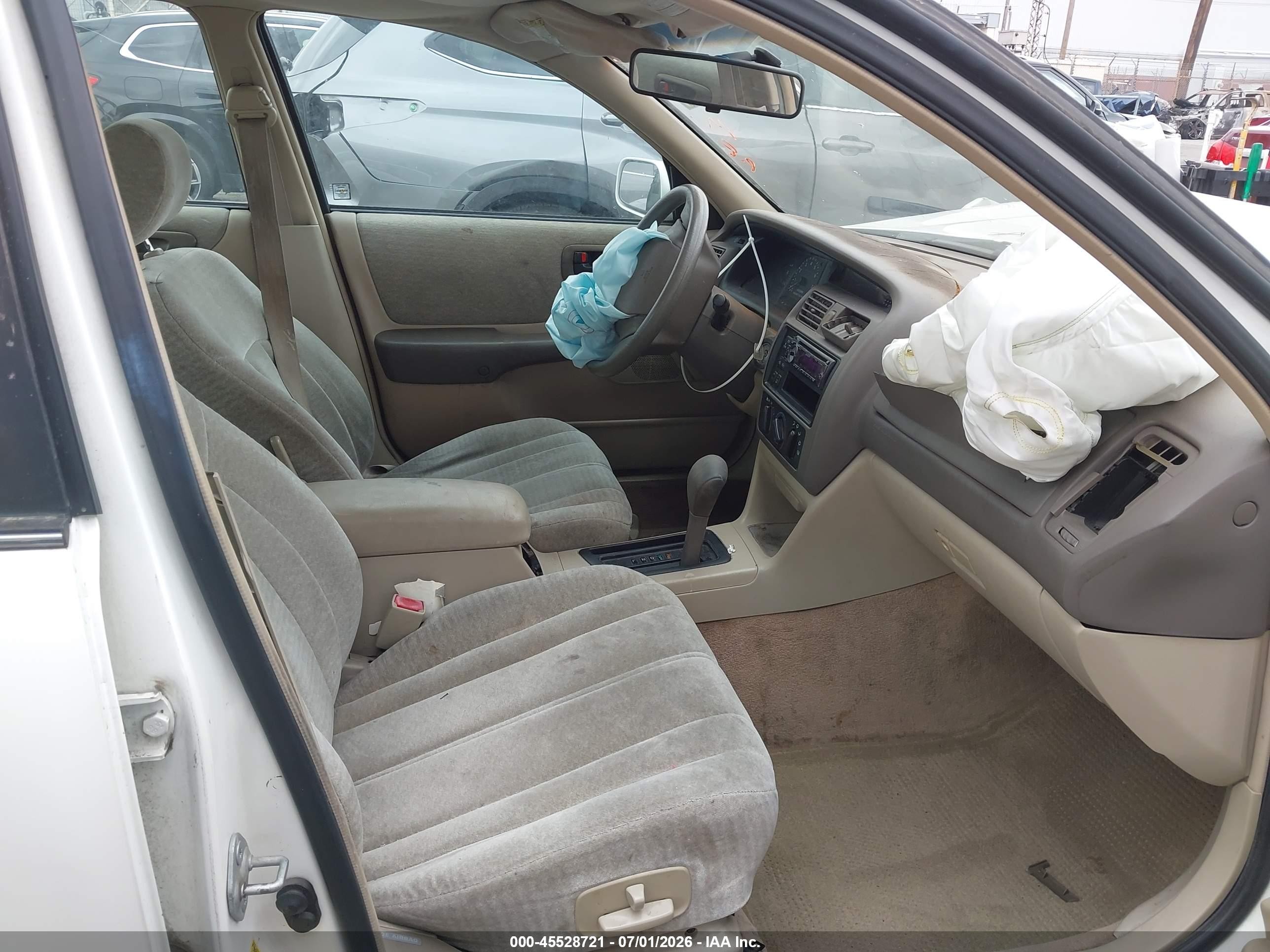 1998 Toyota Avalon Xl White vin: 4T1BF18B5WU249880