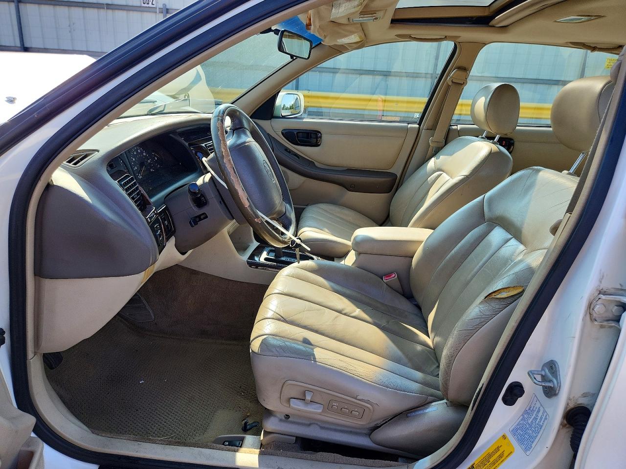 1999 Toyota Avalon Xls White vin: 4T1BF18B5XU309917