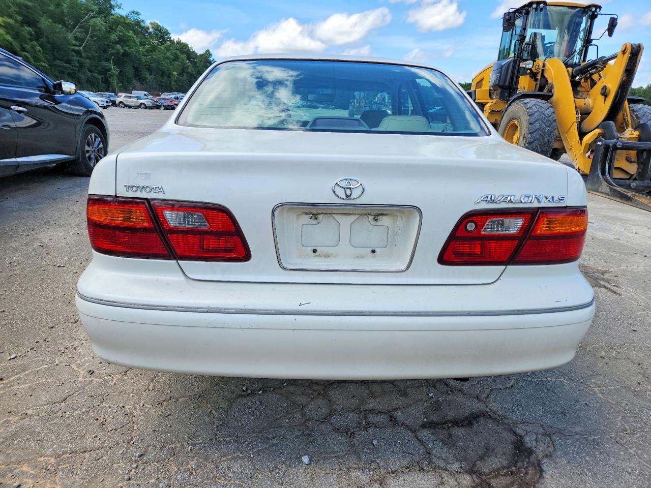 1998 Toyota Avalon Xls White vin: 4T1BF18B6WU271449