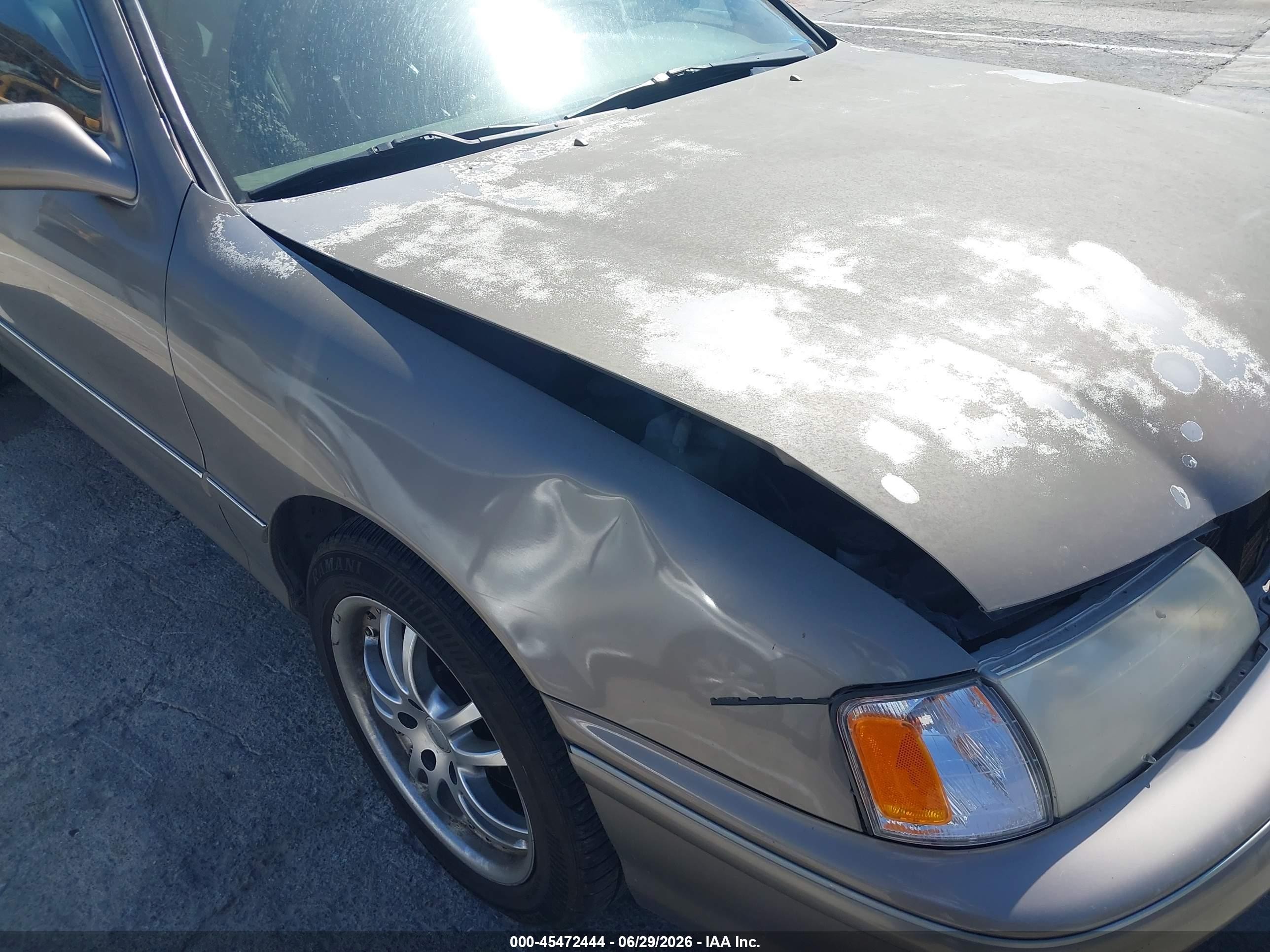 1998 Toyota Avalon Xl Tan vin: 4T1BF18B7WU240078