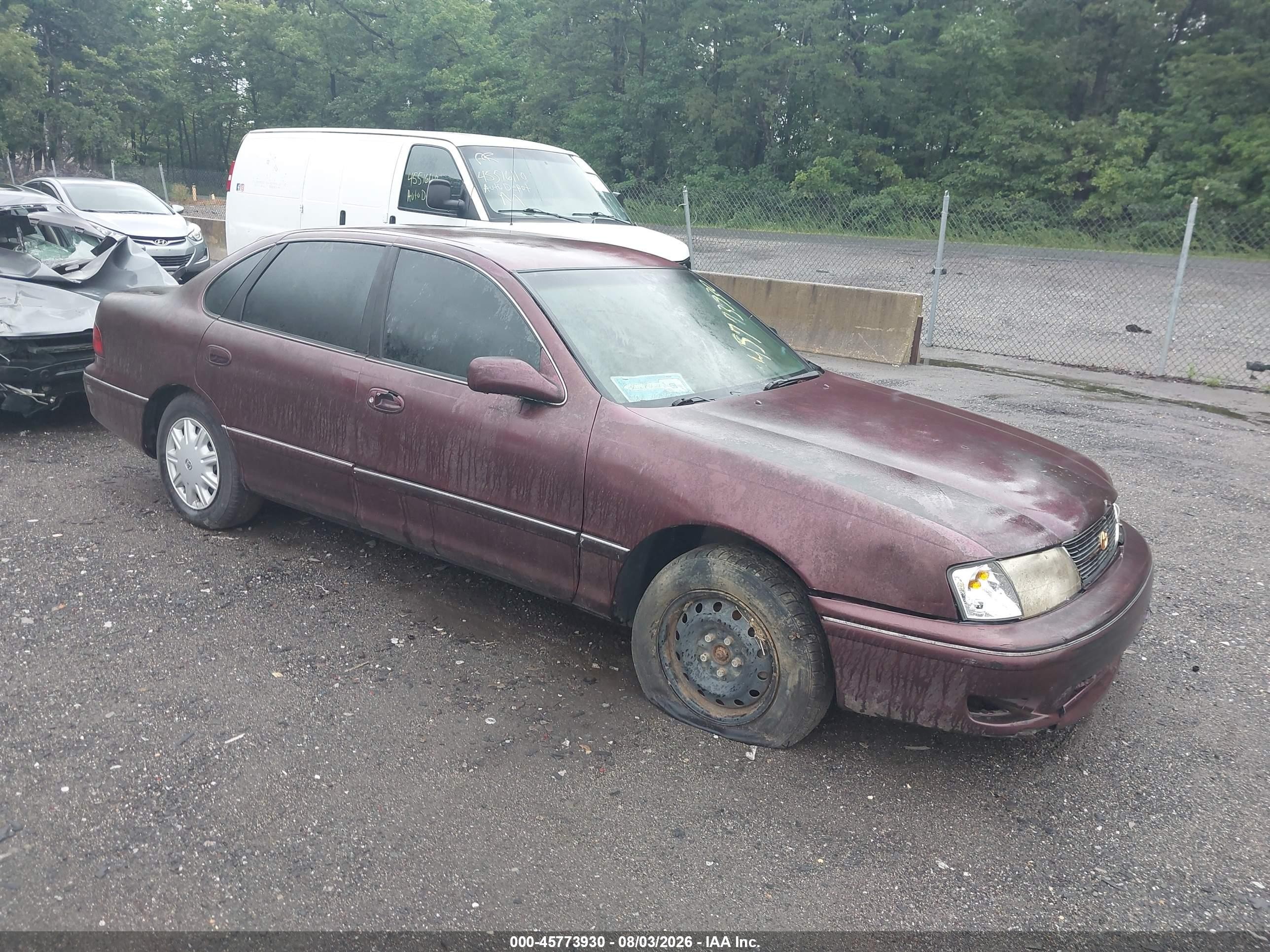 1998 Toyota Avalon Xl Maroon vin: 4T1BF18B9WU248022