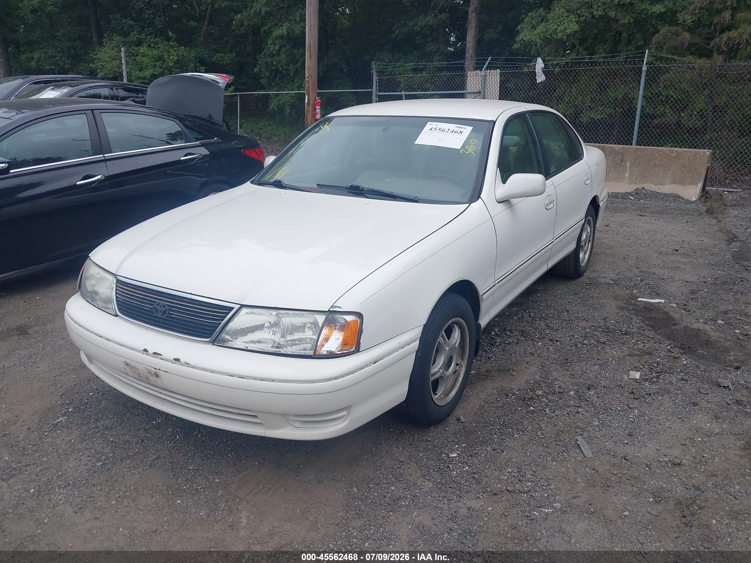 1998 Toyota Avalon Xl White vin: 4T1BF18B9WU282140