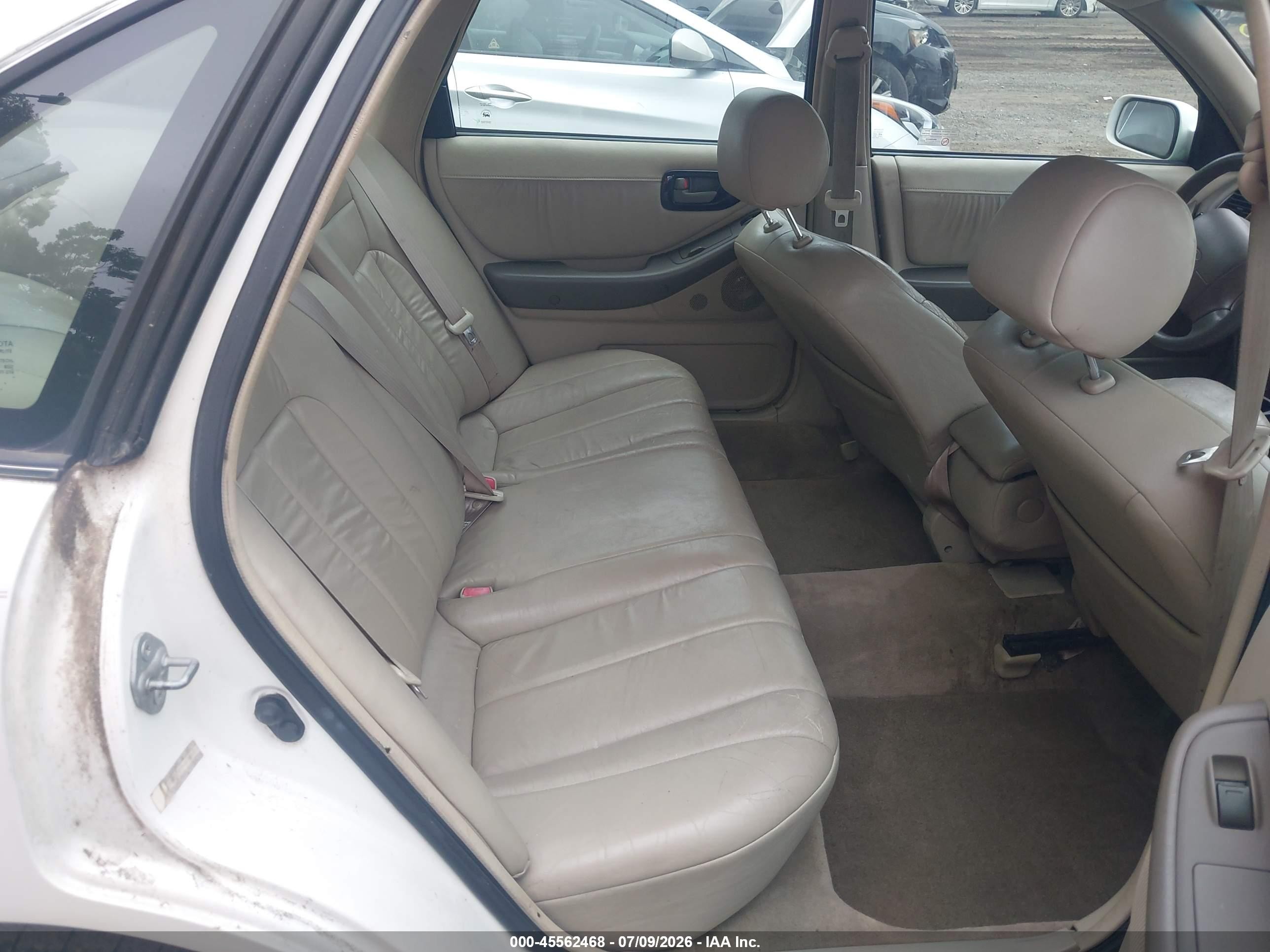 1998 Toyota Avalon Xl White vin: 4T1BF18B9WU282140