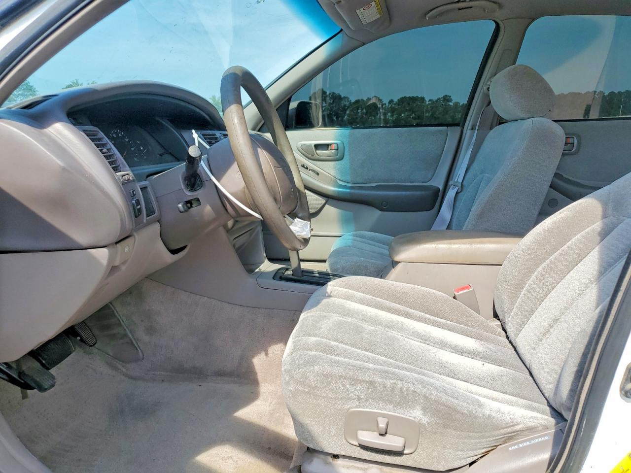 1998 Toyota Avalon Xl White vin: 4T1BF18BXWU249874