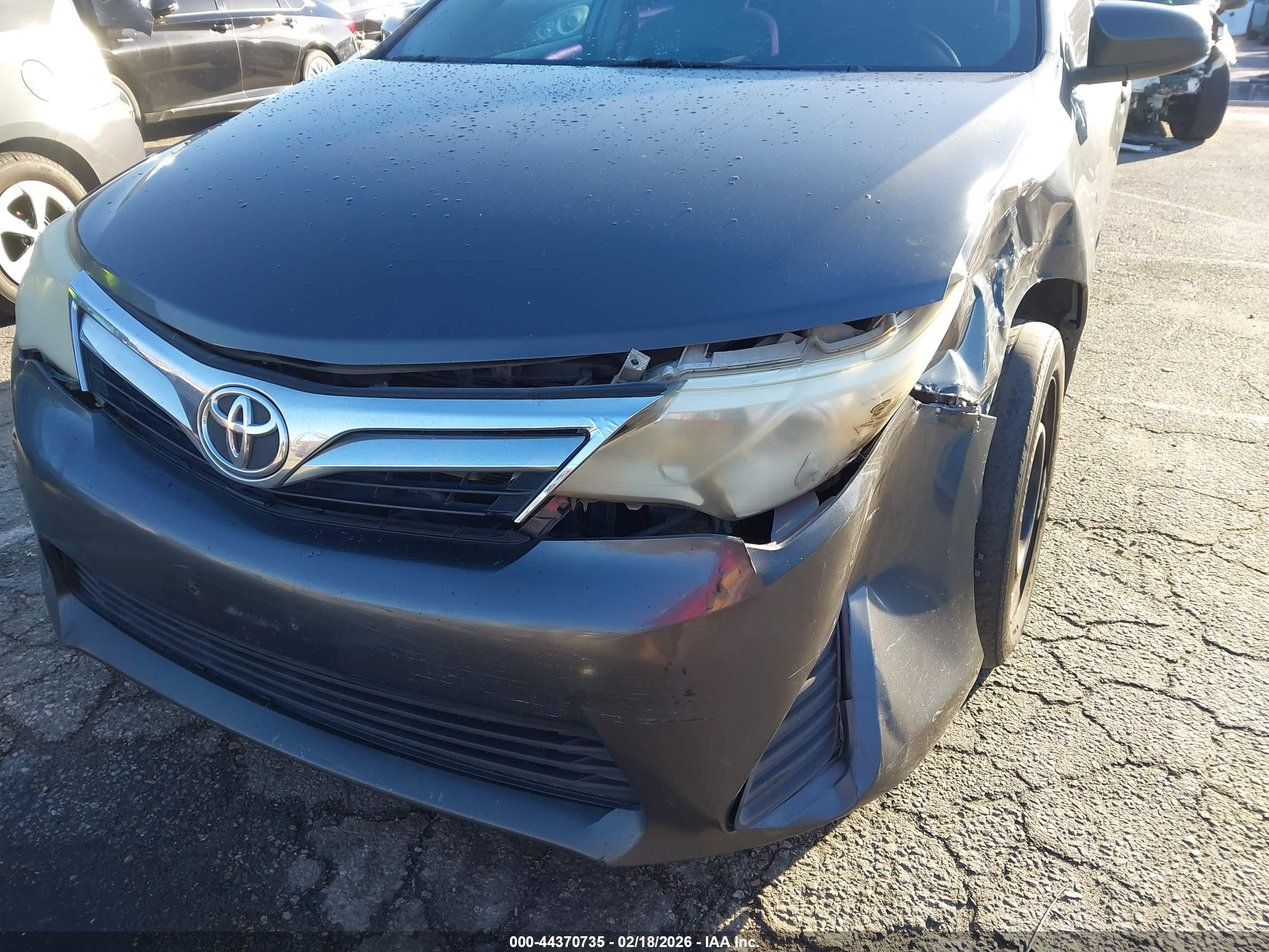 2012 Toyota Camry Le Gray vin: 4T1BF1FK0CU036785