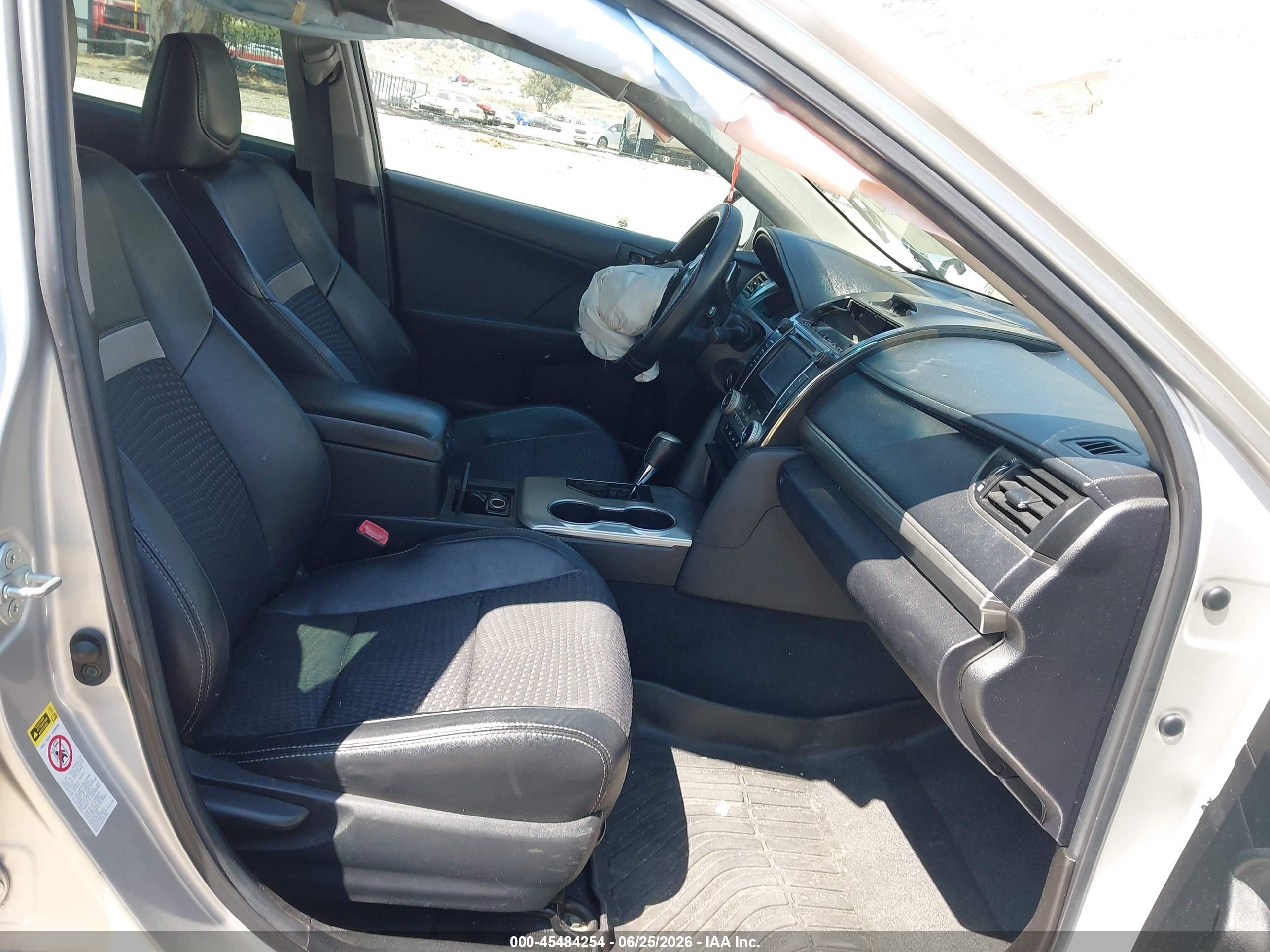 2012 Toyota Camry Se Silver vin: 4T1BF1FK0CU056227