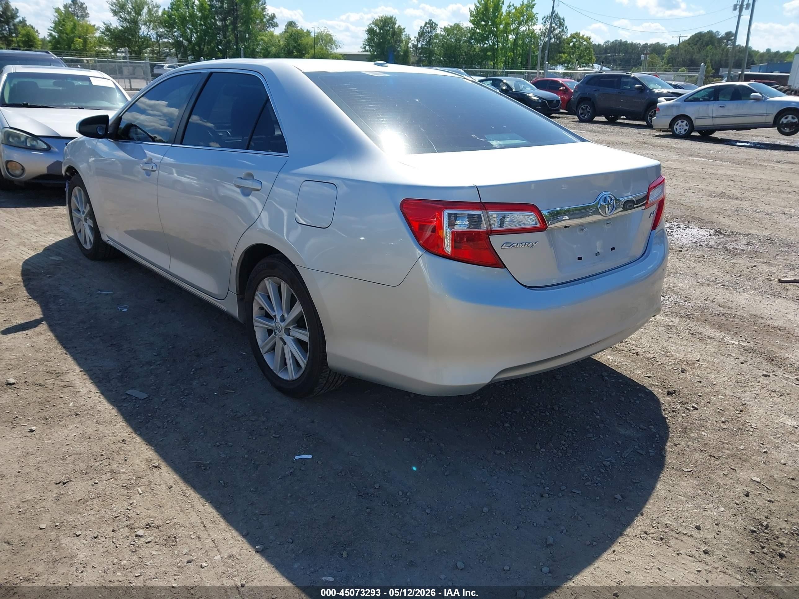 2012 Toyota Camry Xle Silver vin: 4T1BF1FK0CU066398