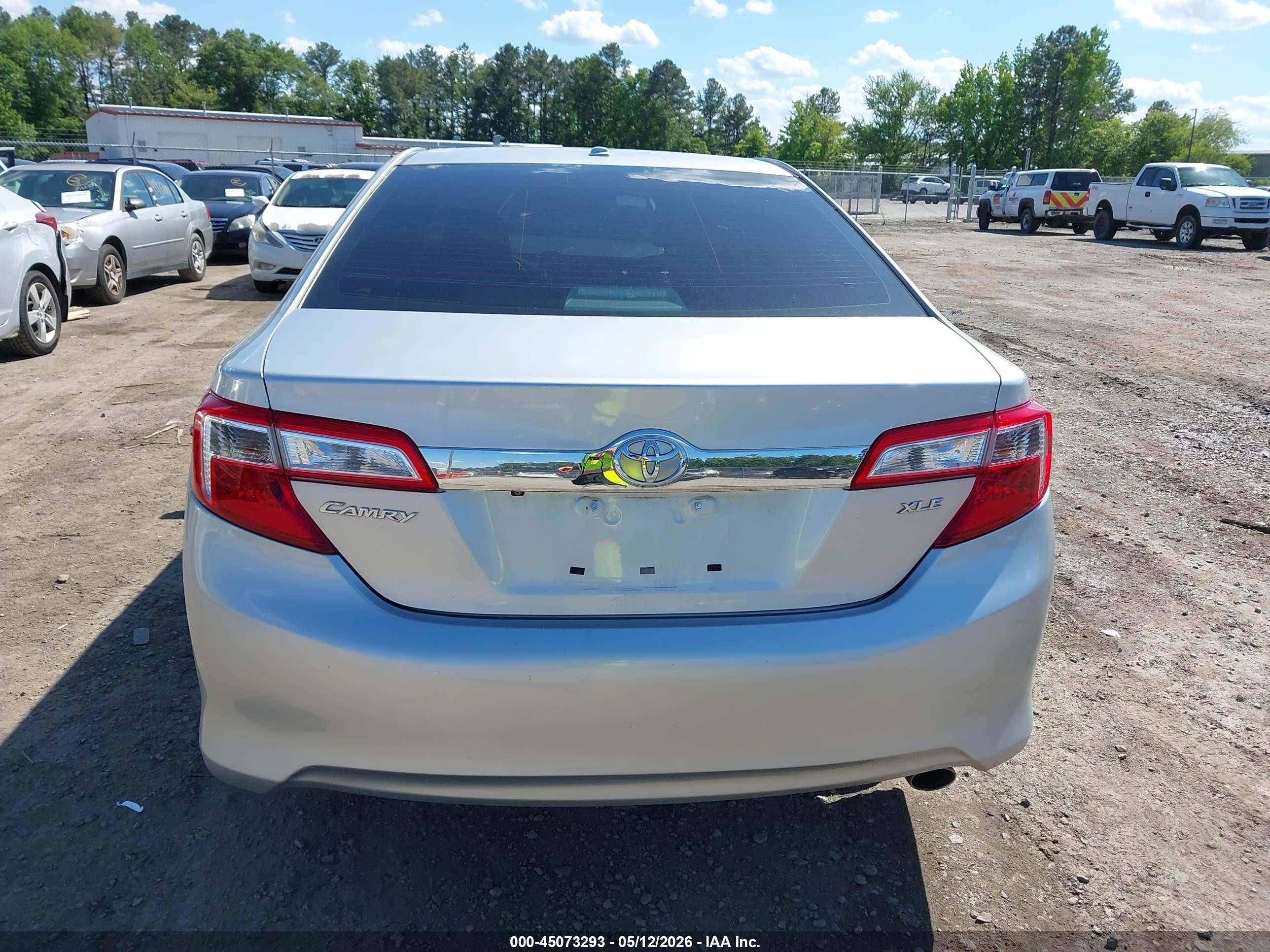 2012 Toyota Camry Xle Silver vin: 4T1BF1FK0CU066398