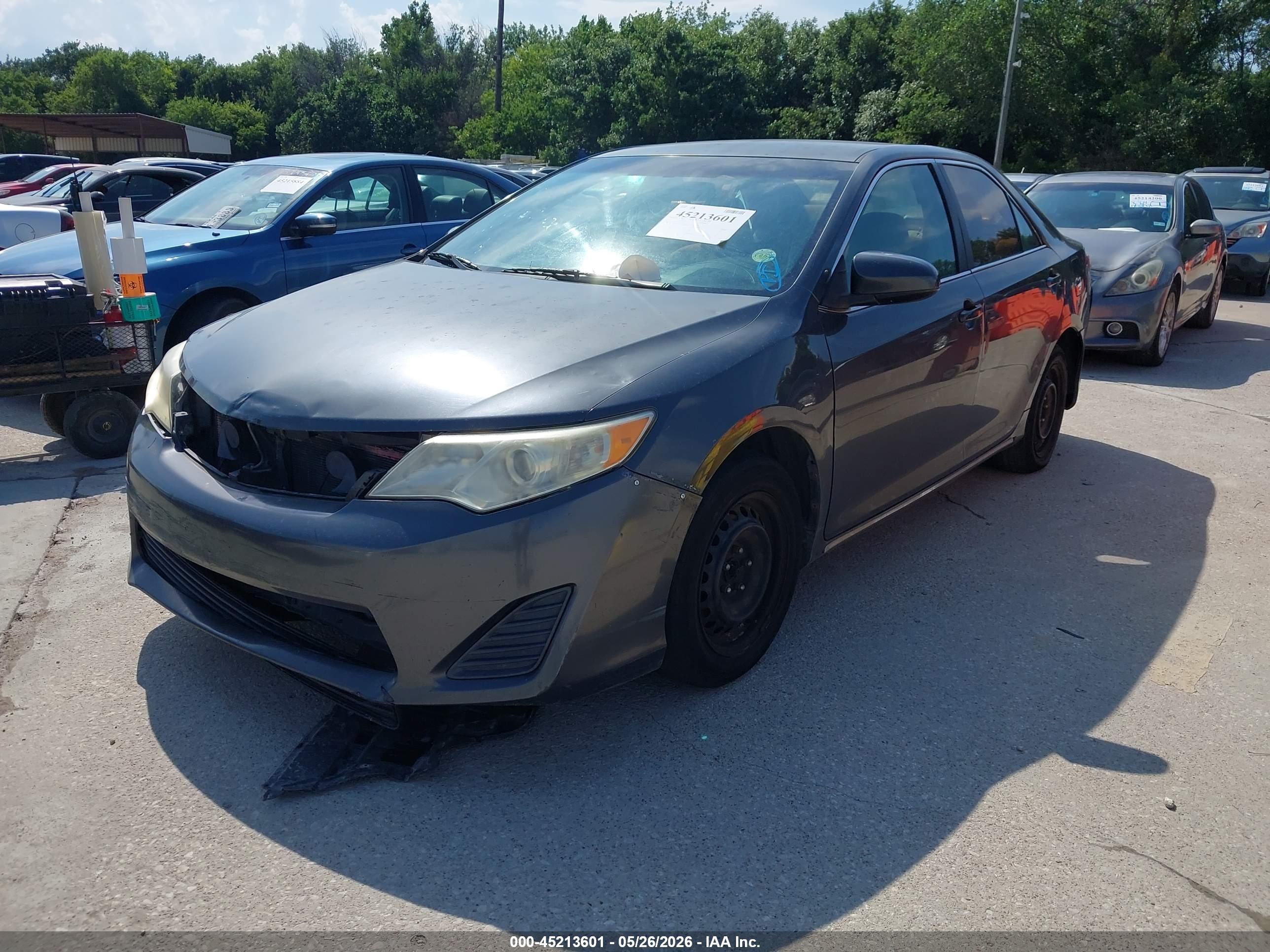 2012 Toyota Camry Le Gray vin: 4T1BF1FK0CU070273